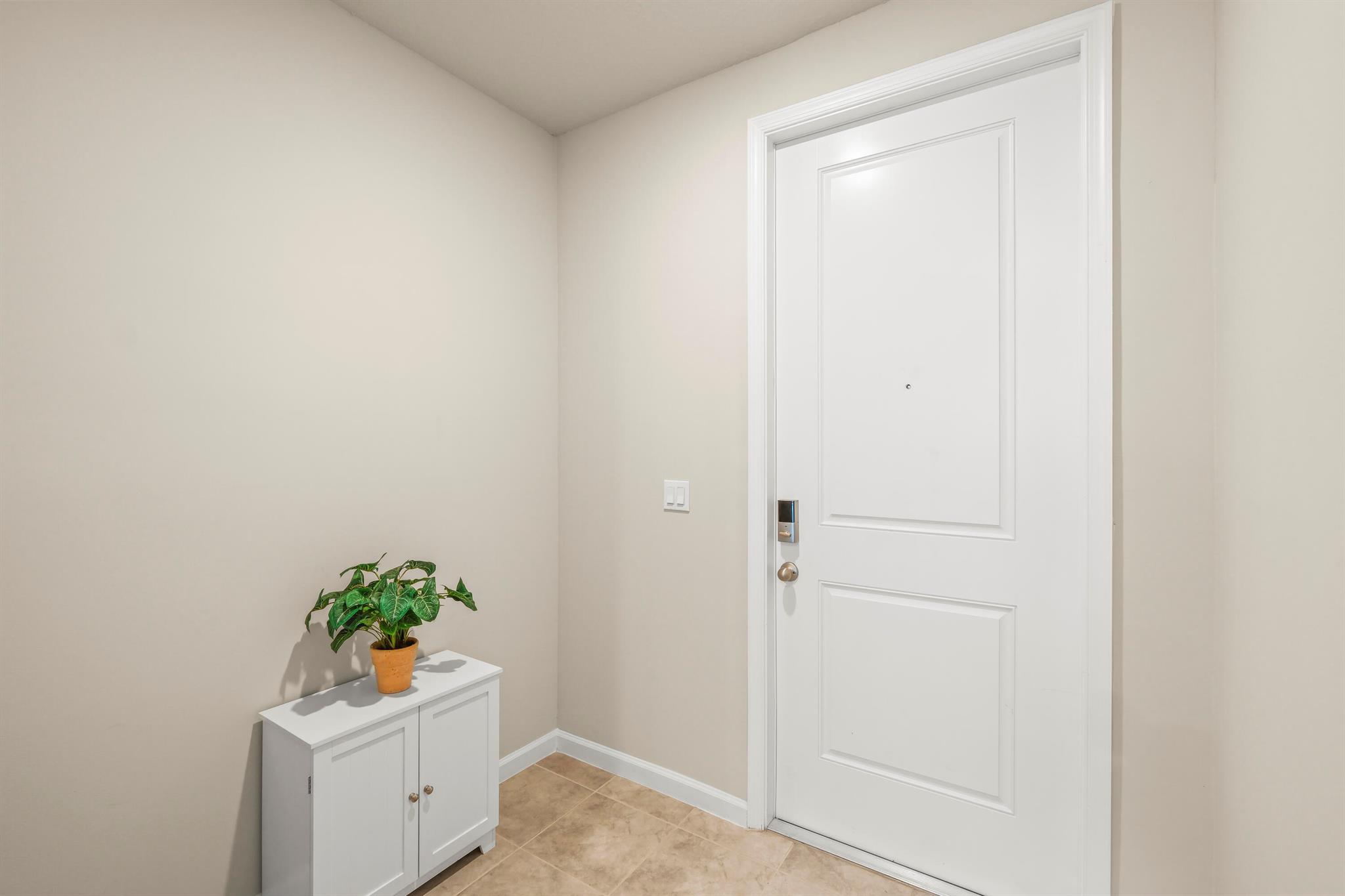 Homes for sale in West Palm Beach, FL | 5657 Mentmore Dr, West Palm Beach, FL 33407 | MLS# R11054702