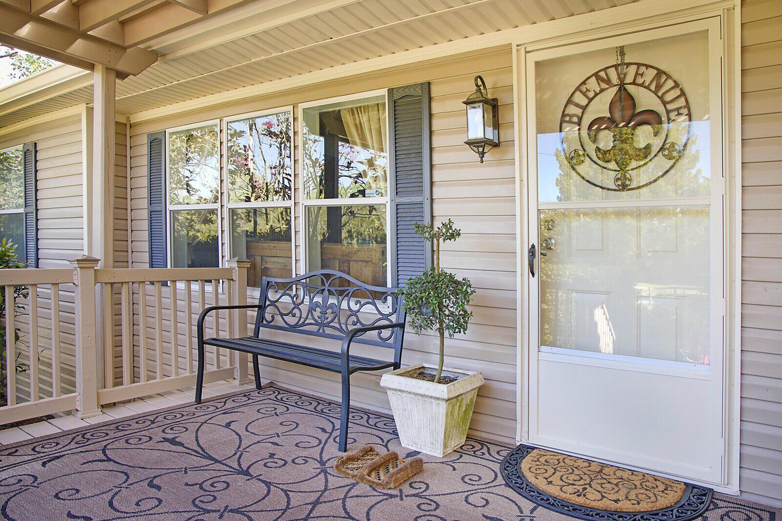 Homes for sale in Loxahatchee Groves, FL | 2454/2376 E Road, Loxahatchee Groves, FL 33470 | MLS# R11054789