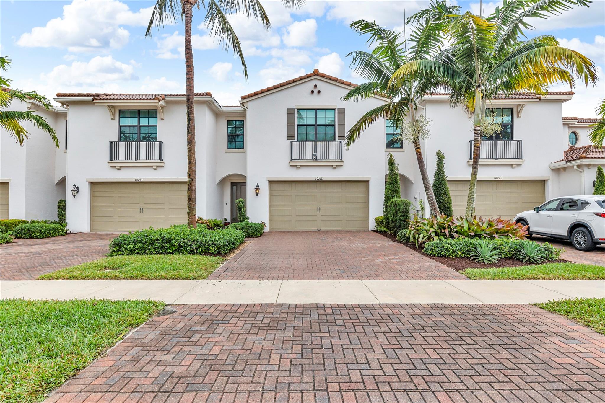 10218 Akenside Drive Boca Raton FL 33428 | F10482422