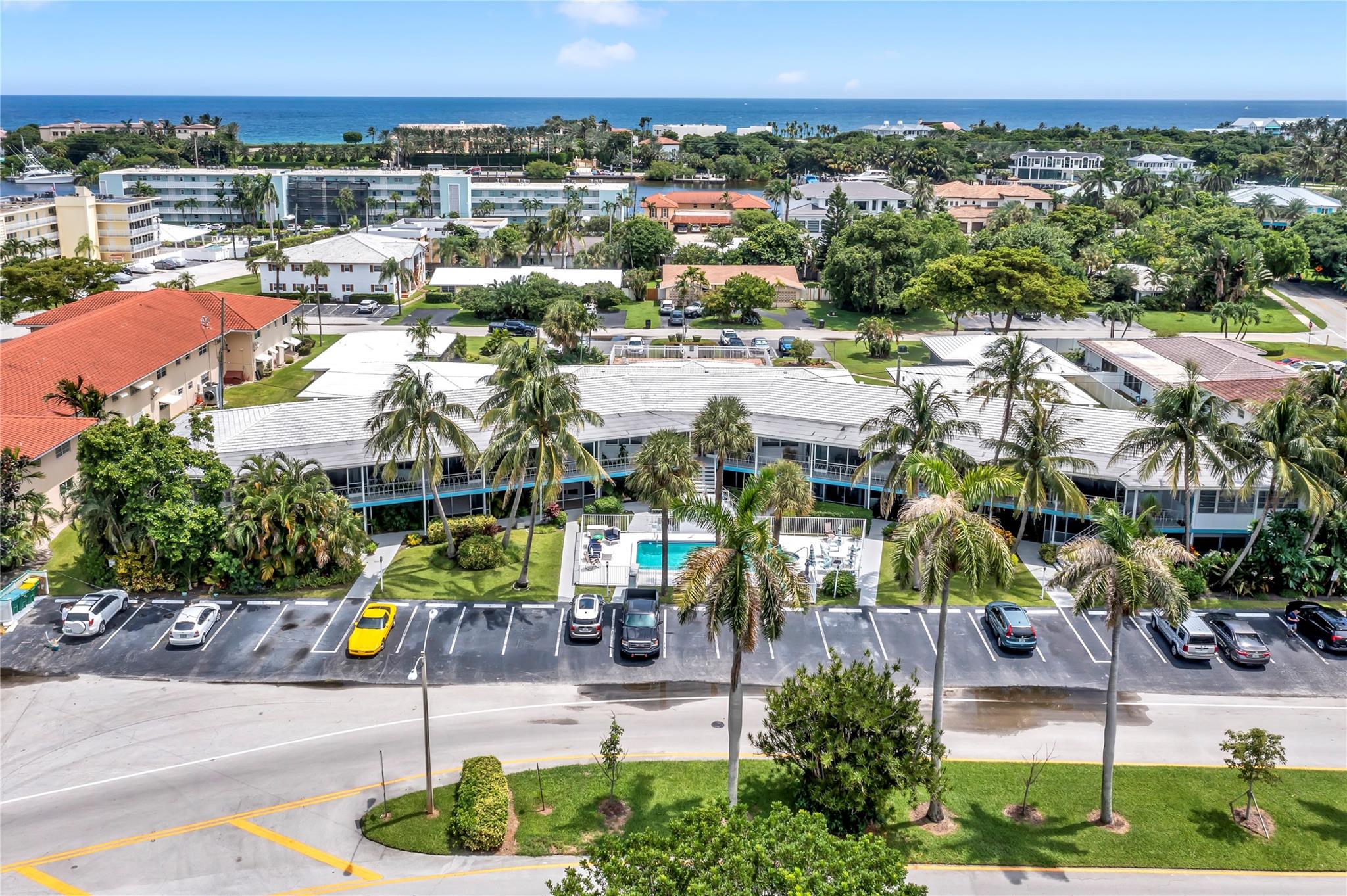 Homes for sale in Lighthouse Point, FL | 2748 Ne 28th Ave #13, Lighthouse Point, FL 33064 | MLS# F10482666