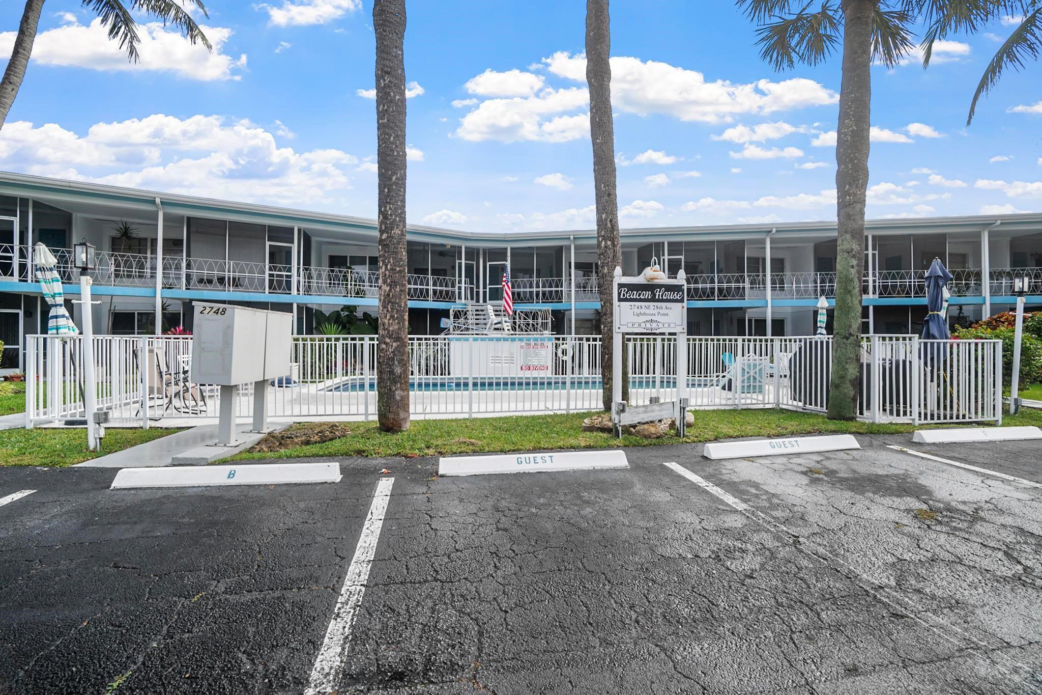 Homes for sale in Lighthouse Point, FL | 2748 Ne 28Th Ave #13, Lighthouse Point, FL 33064 | MLS# F10482666