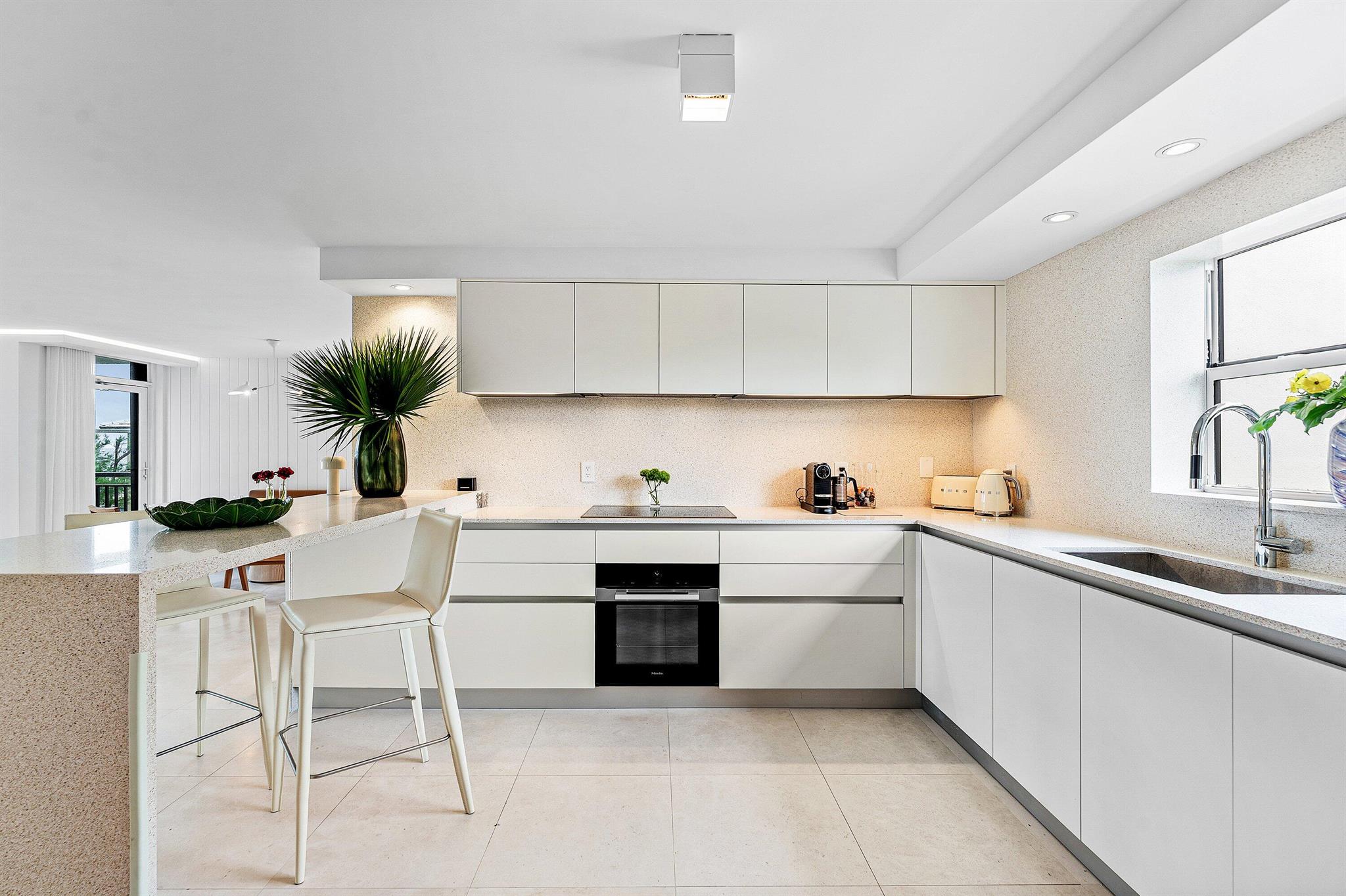 Homes for sale in Gulfstream, FL | 3951 N Ocean Boulevard #201, Gulfstream, FL 33483 | MLS# R11055175