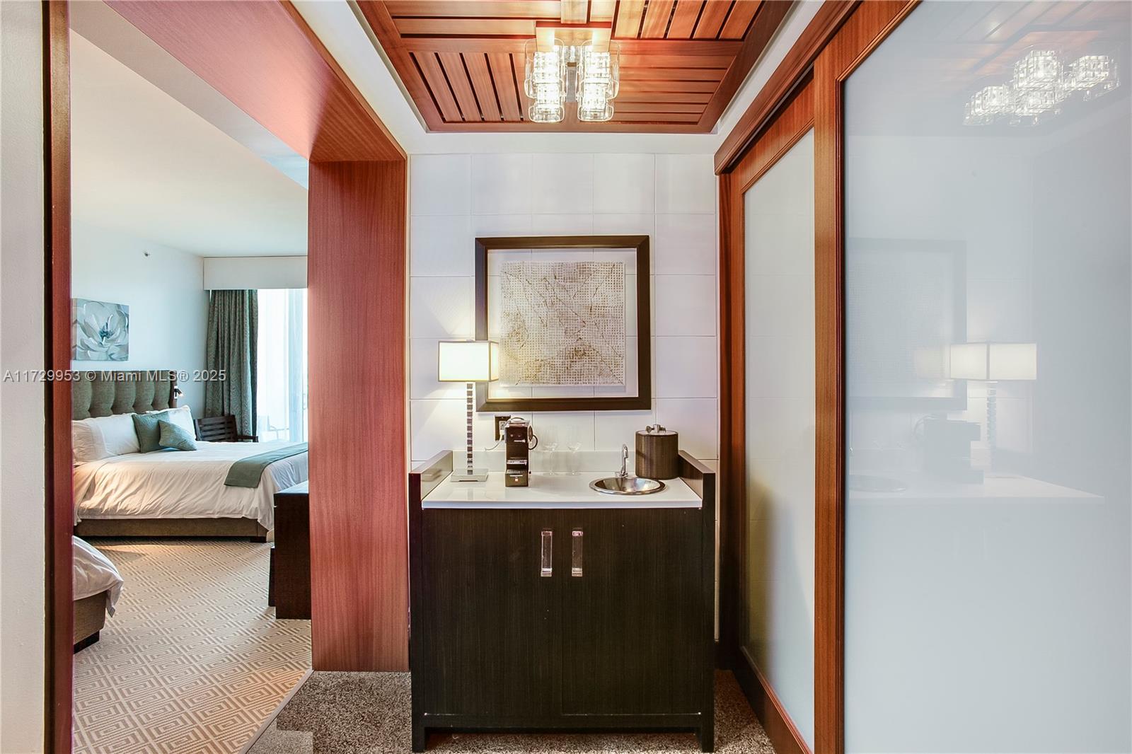 Condo for Rent in Bal Harbour, FL
