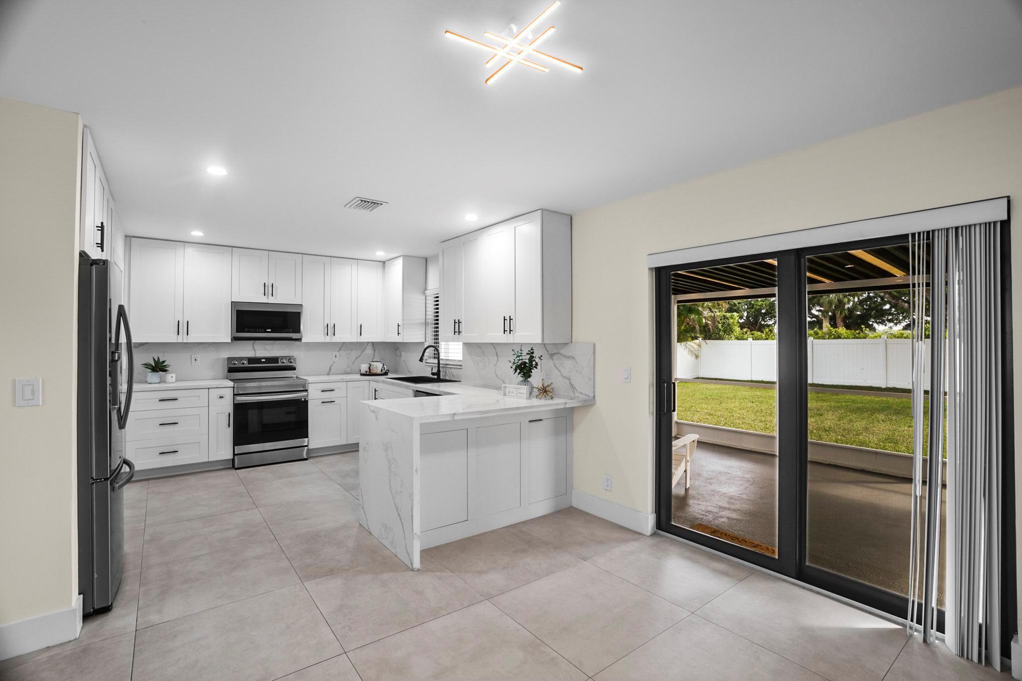 9490 Richmond Circle, Boca Raton, FL 33434, 3 Bedrooms , 2 Bathrooms ,Single Family Residence,Sold,R11055229, Horizon Palm Realty Group