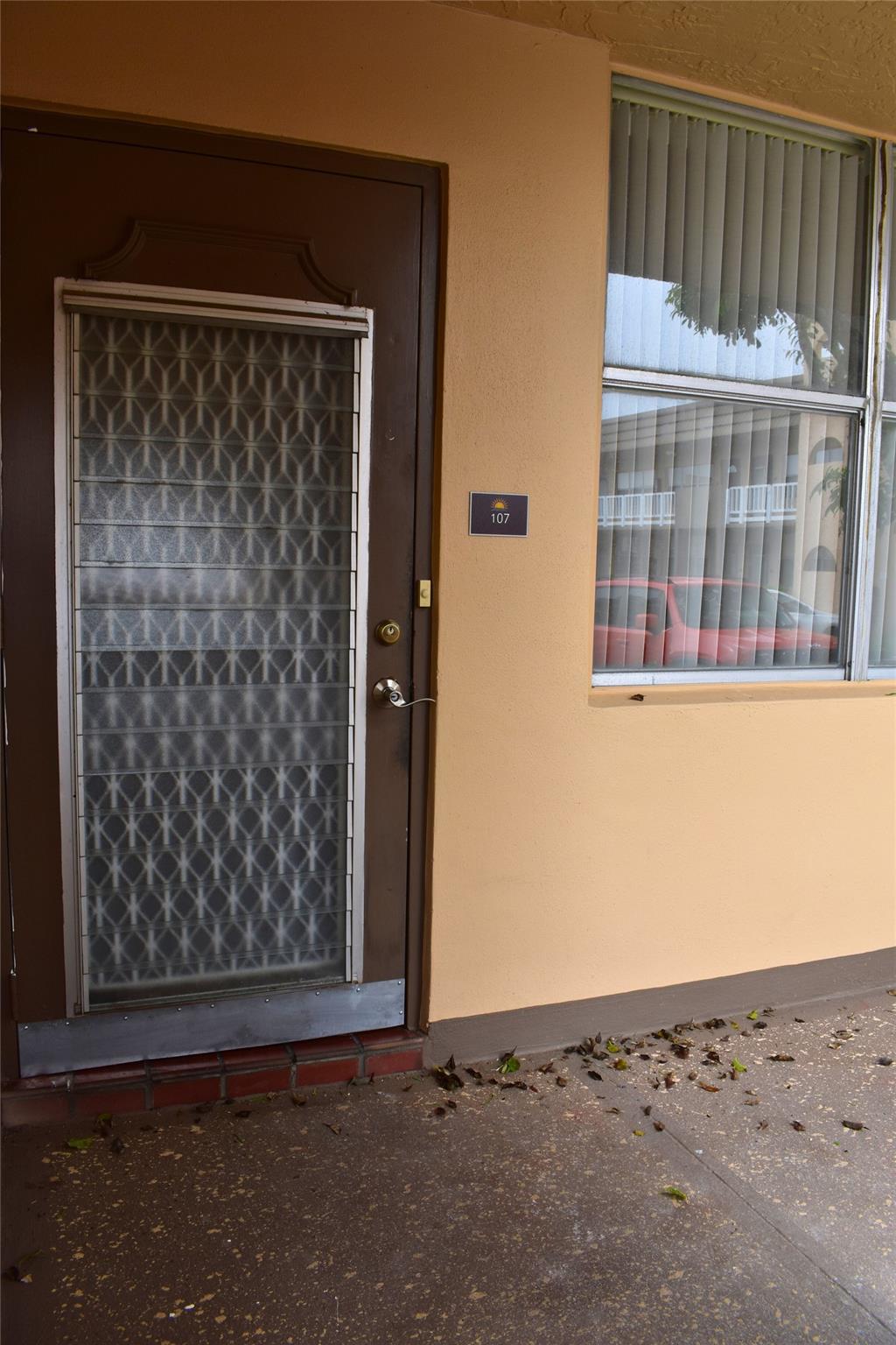 Homes for sale in Sunrise, FL | 9081 Sunrise Lakes Blvd #107, Sunrise, FL 33322 | MLS# F10482757