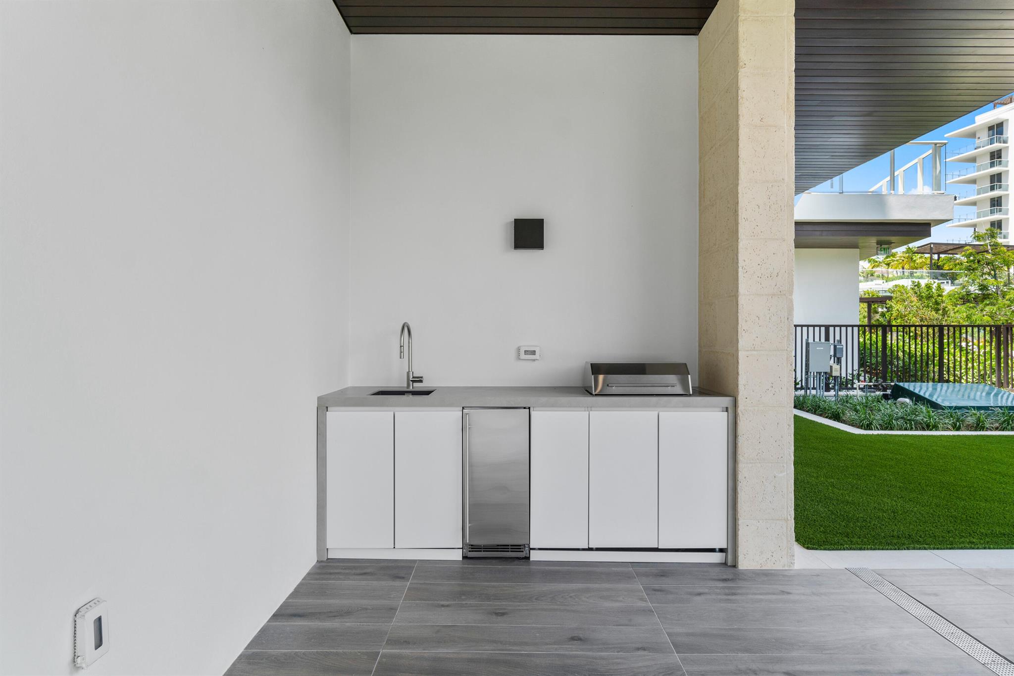 Homes for sale in Boca Raton, FL | 220 Se Mizner Boulevard #Villa 101, Boca Raton, FL 33432 | MLS# R11055454