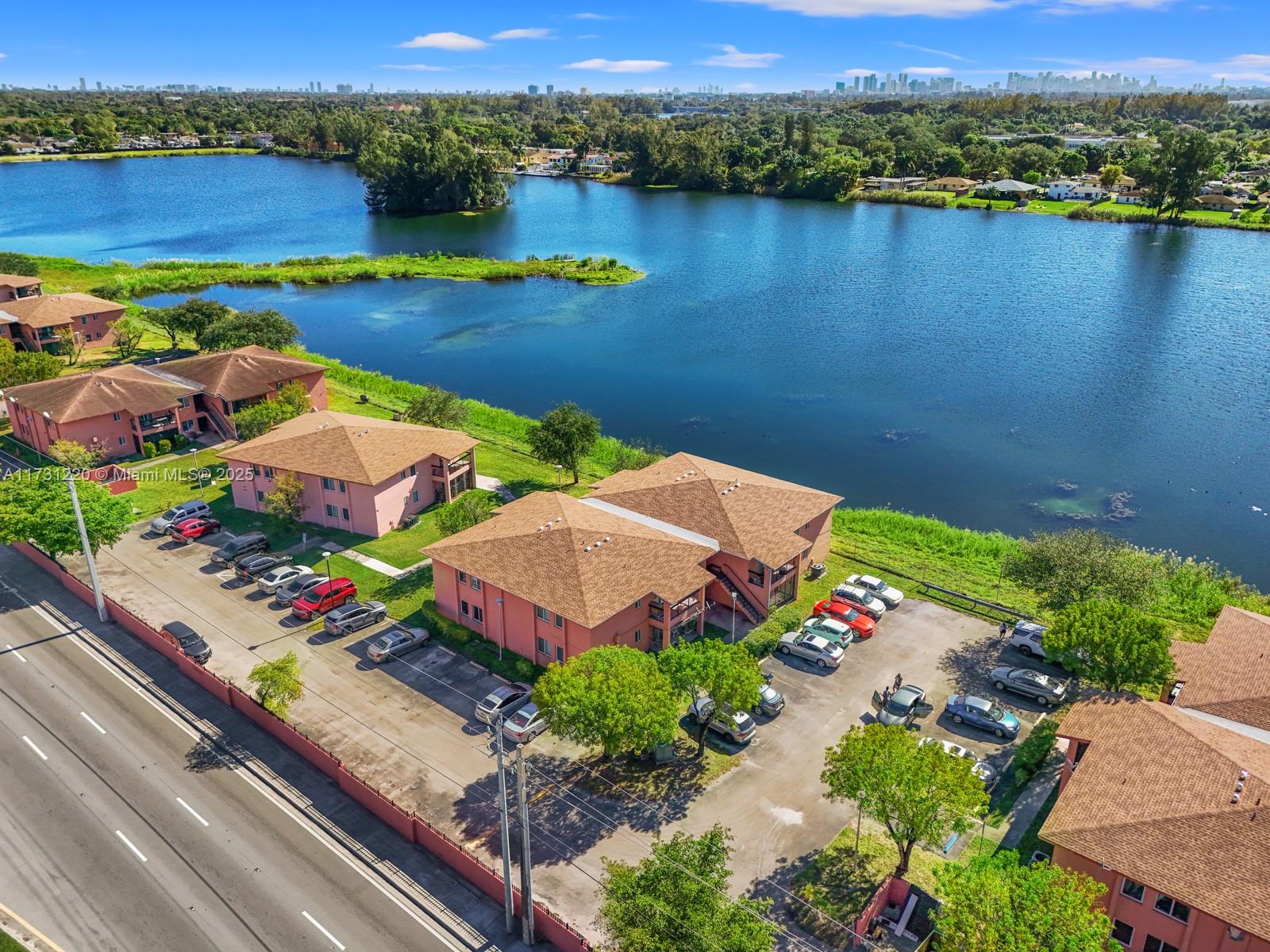 Lakeview Estates Condo