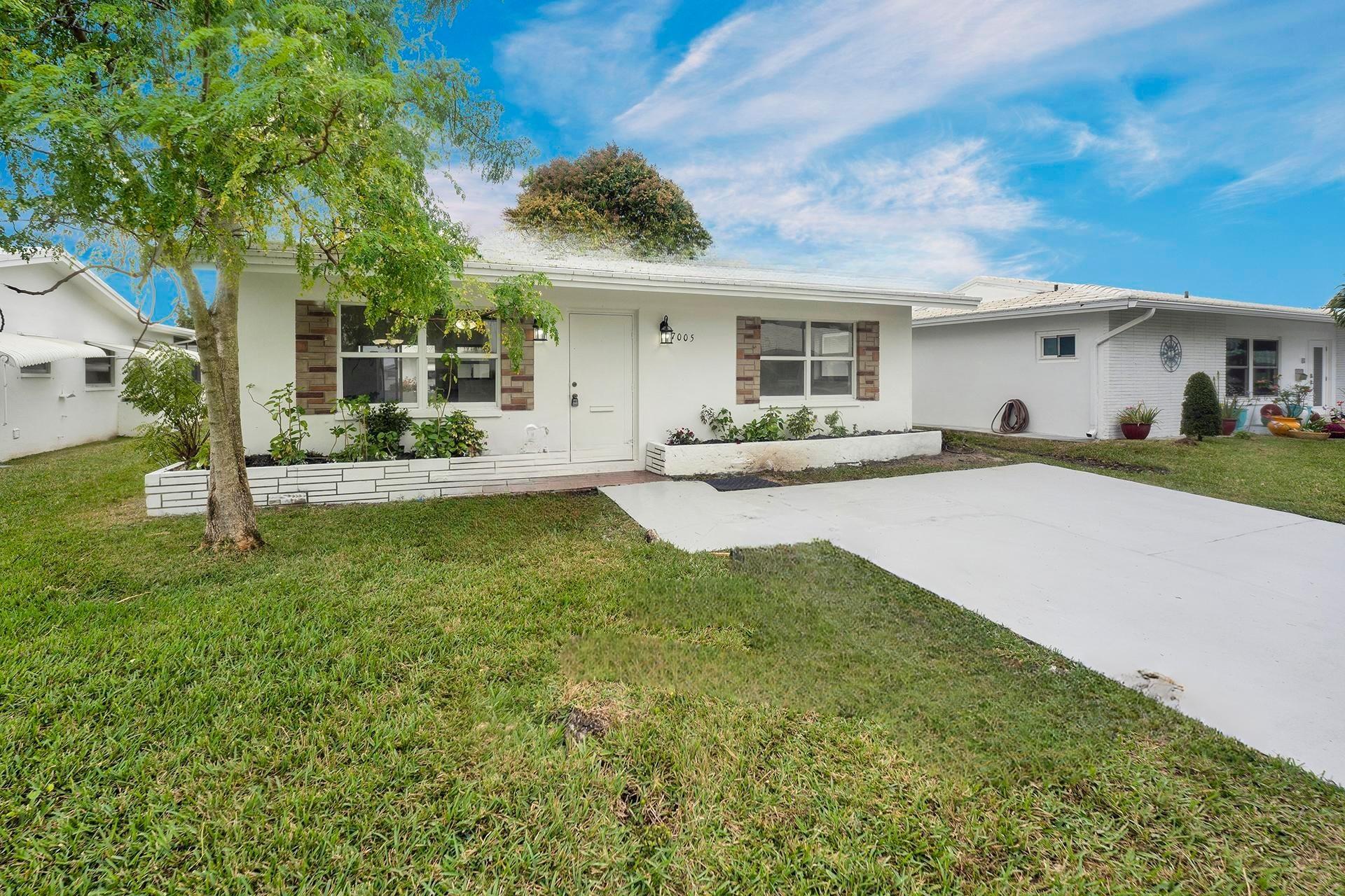 7005 Nw 66th Ter Tamarac FL 33321 | F10480891