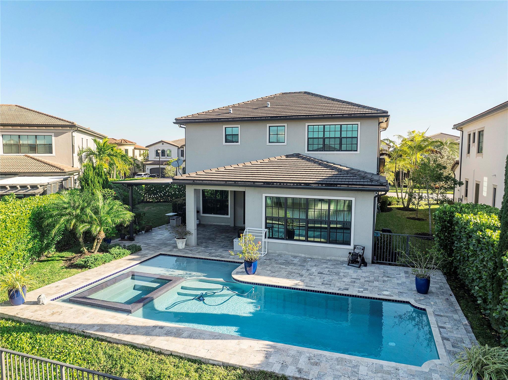 This home has a Generator (Generac) that fuels the entire home if you lose power, (except the ovens)