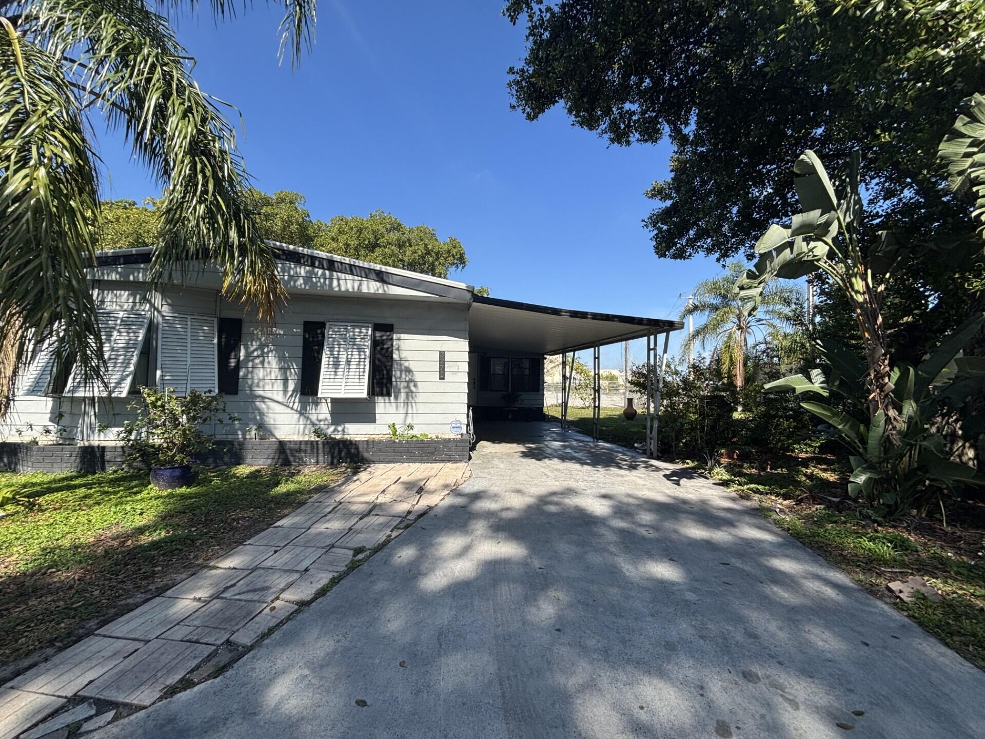 Homes for sale in Pompano Beach, FL | 3271 Fairway Dr, Pompano Beach, FL 33069 | MLS# R11056273