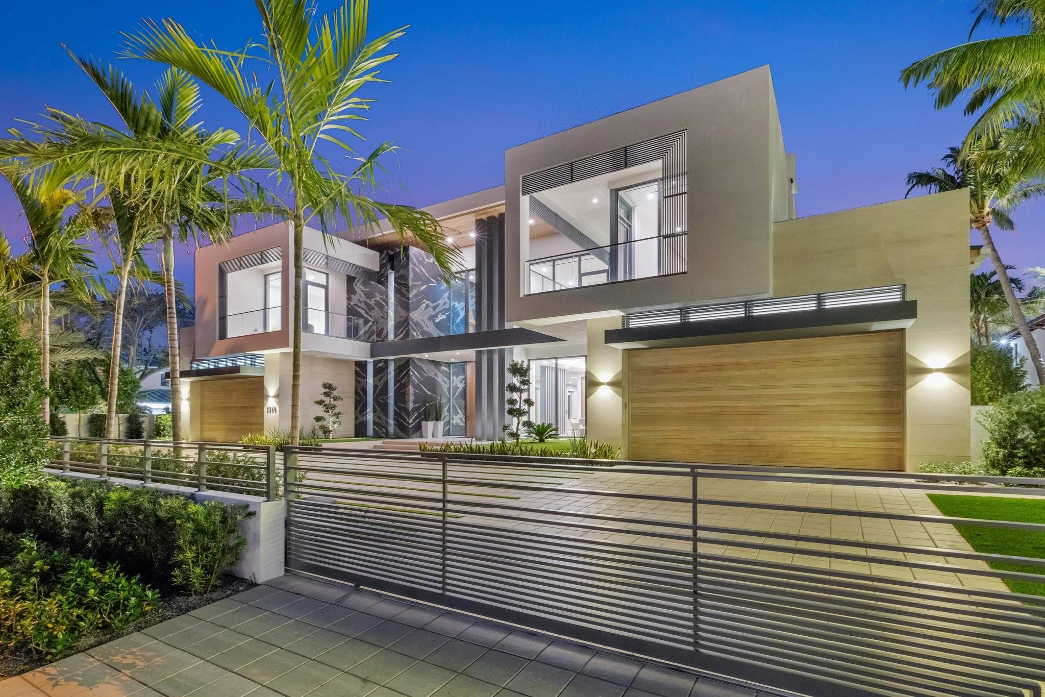 Homes for sale in Fort Lauderdale, FL | 2560 Del Lago Dr, Fort Lauderdale, FL 33316 | MLS# F10483159