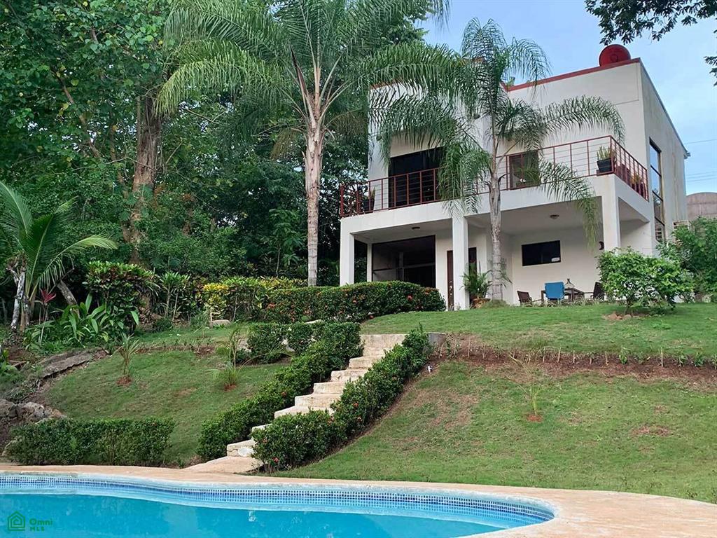 3 bed Single Family Homes For Sale in Puntarenas, Puntarenas - 1
