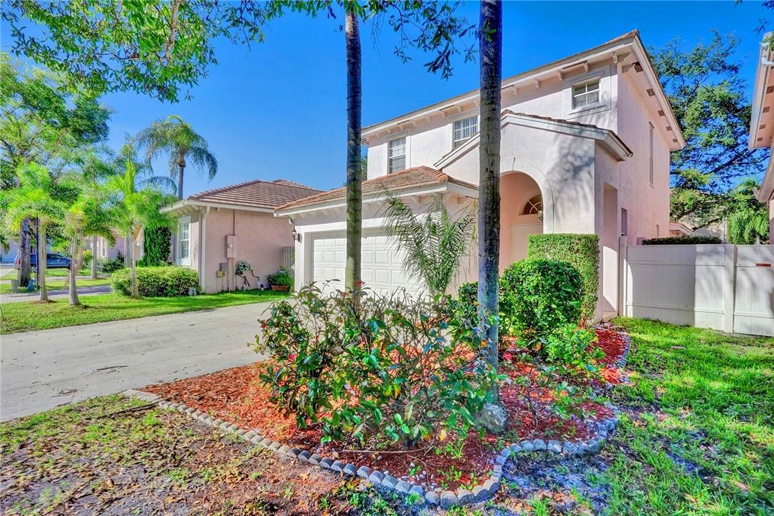 Homes for sale in Coconut Creek, FL | 4837 Nw 19th St, Coconut Creek, FL 33063 | MLS# F10483687