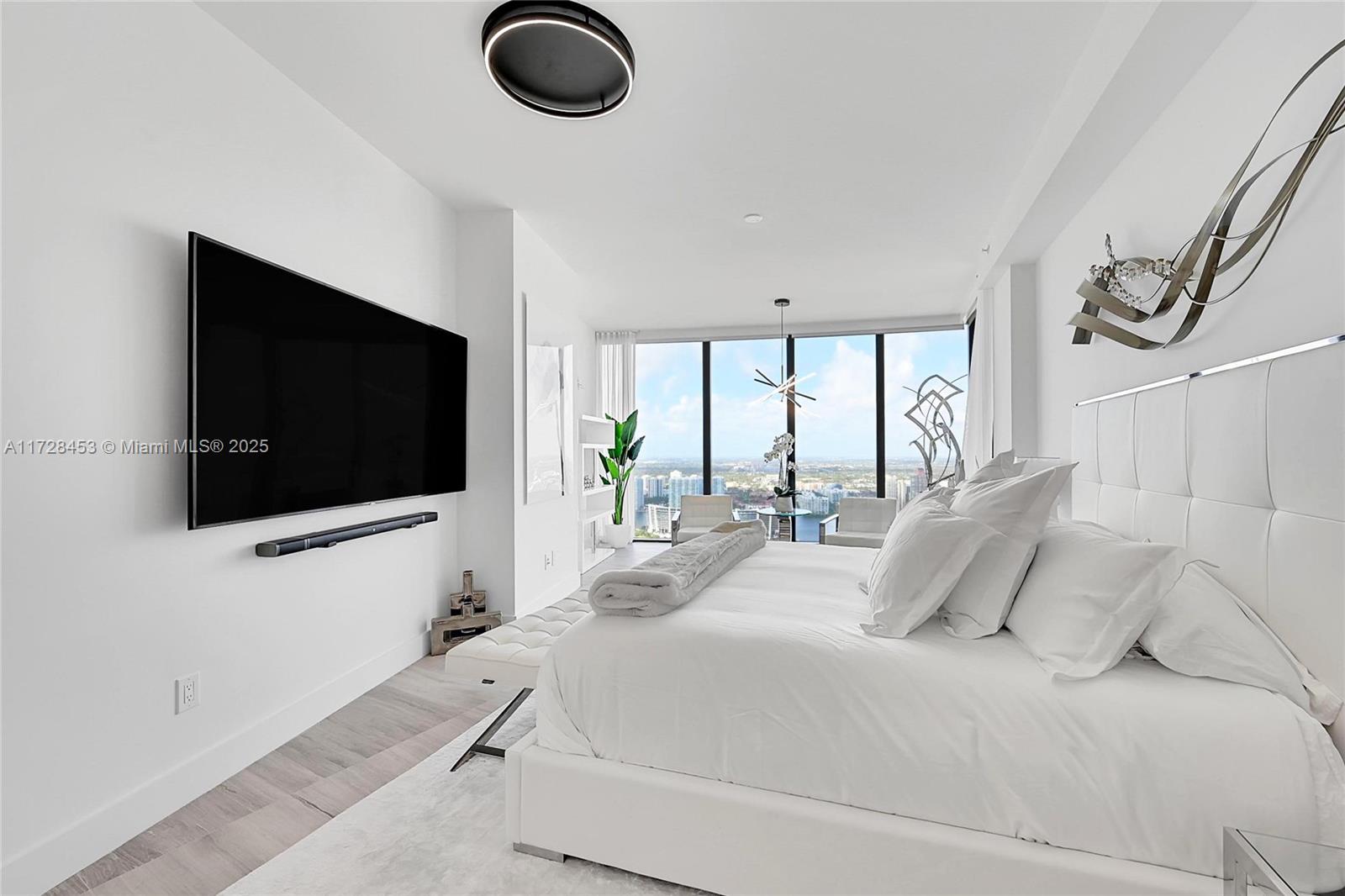 18555 Collins Ave #5004, Sunny Isles Beach FL 33160