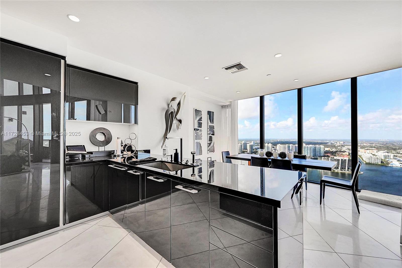 18555 Collins Ave #5004, Sunny Isles Beach FL 33160