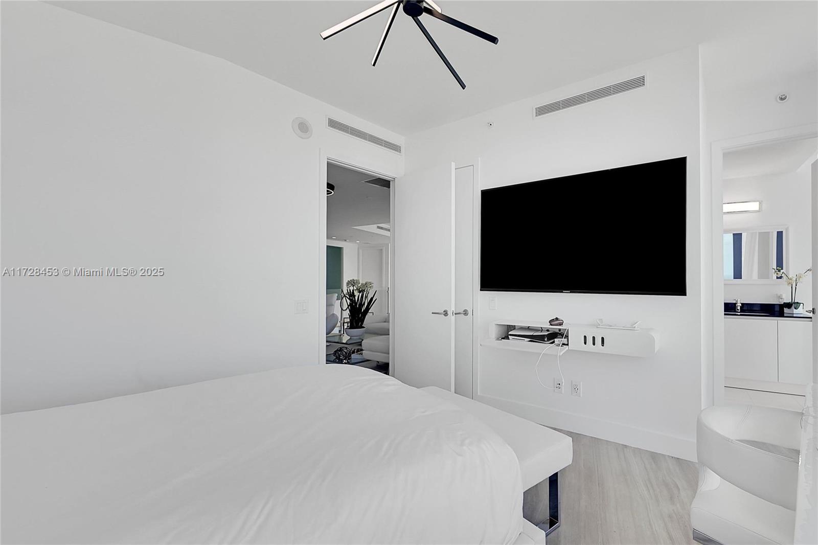 18555 Collins Ave #5004, Sunny Isles Beach FL 33160