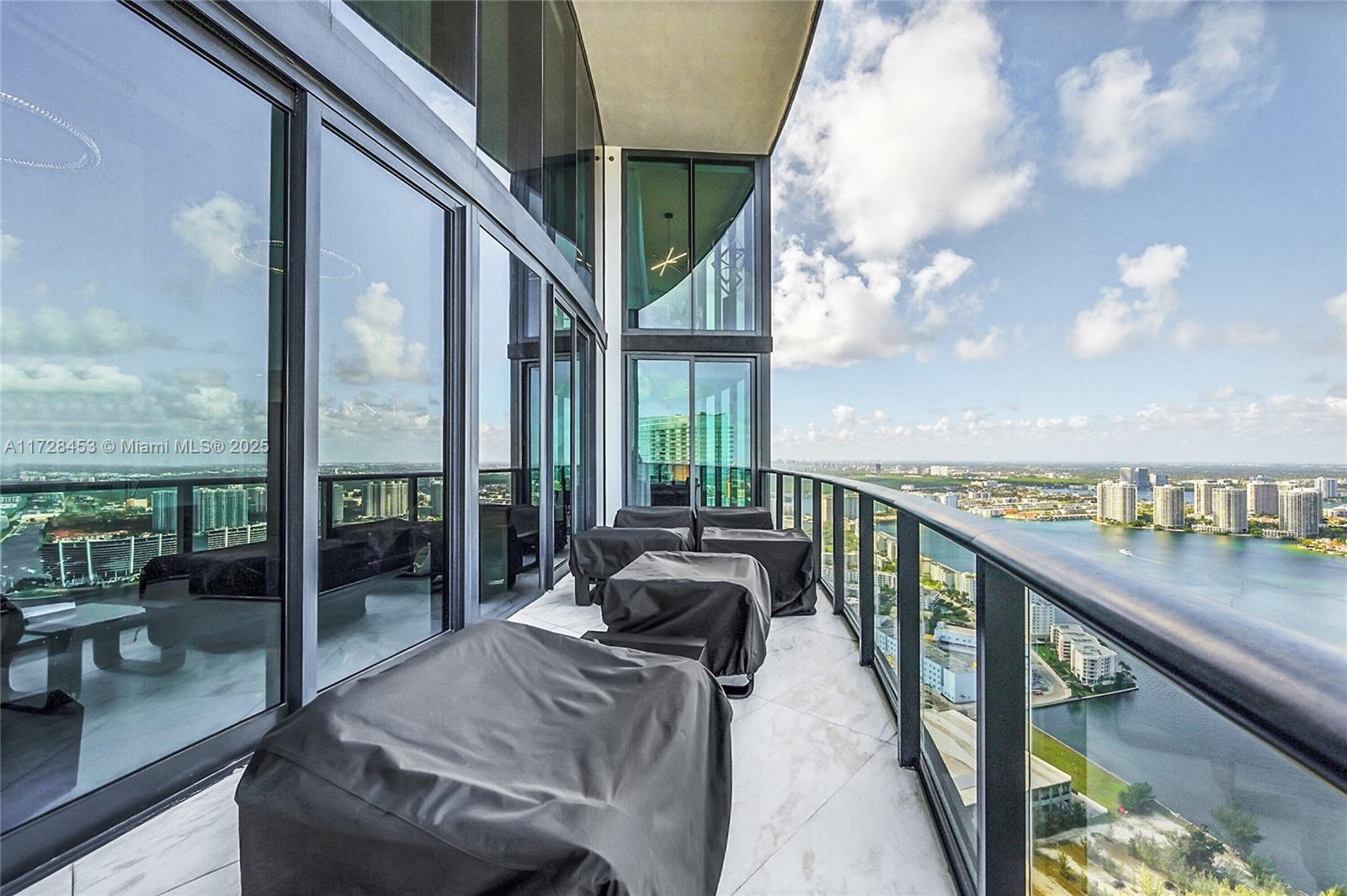 18555 Collins Ave #5004, Sunny Isles Beach FL 33160