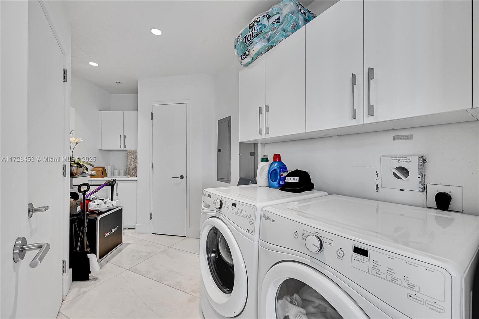 18555 Collins Ave #5004, Sunny Isles Beach FL 33160