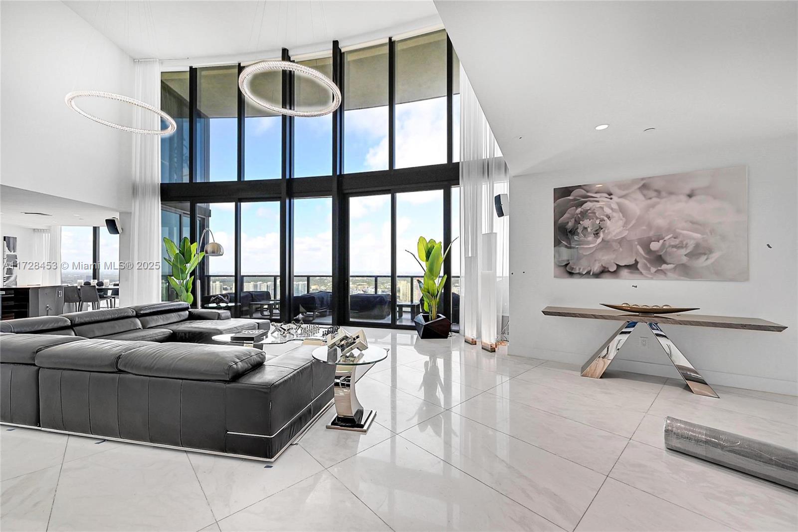 18555 Collins Ave #5004, Sunny Isles Beach FL 33160