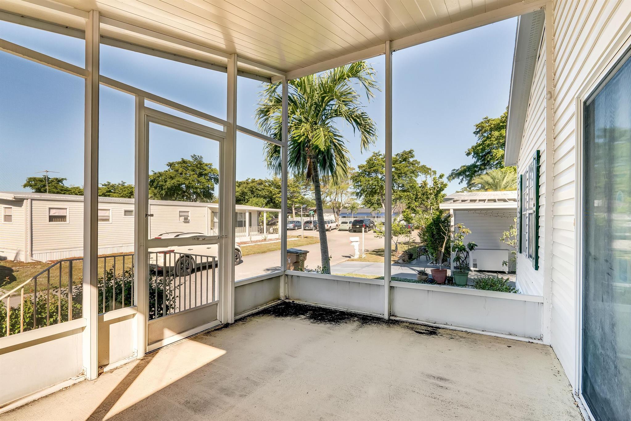 Homes for sale in Pompano Beach, FL | 4920 Nw 2Nd Terrace, Pompano Beach, FL 33064 | MLS# R11056946