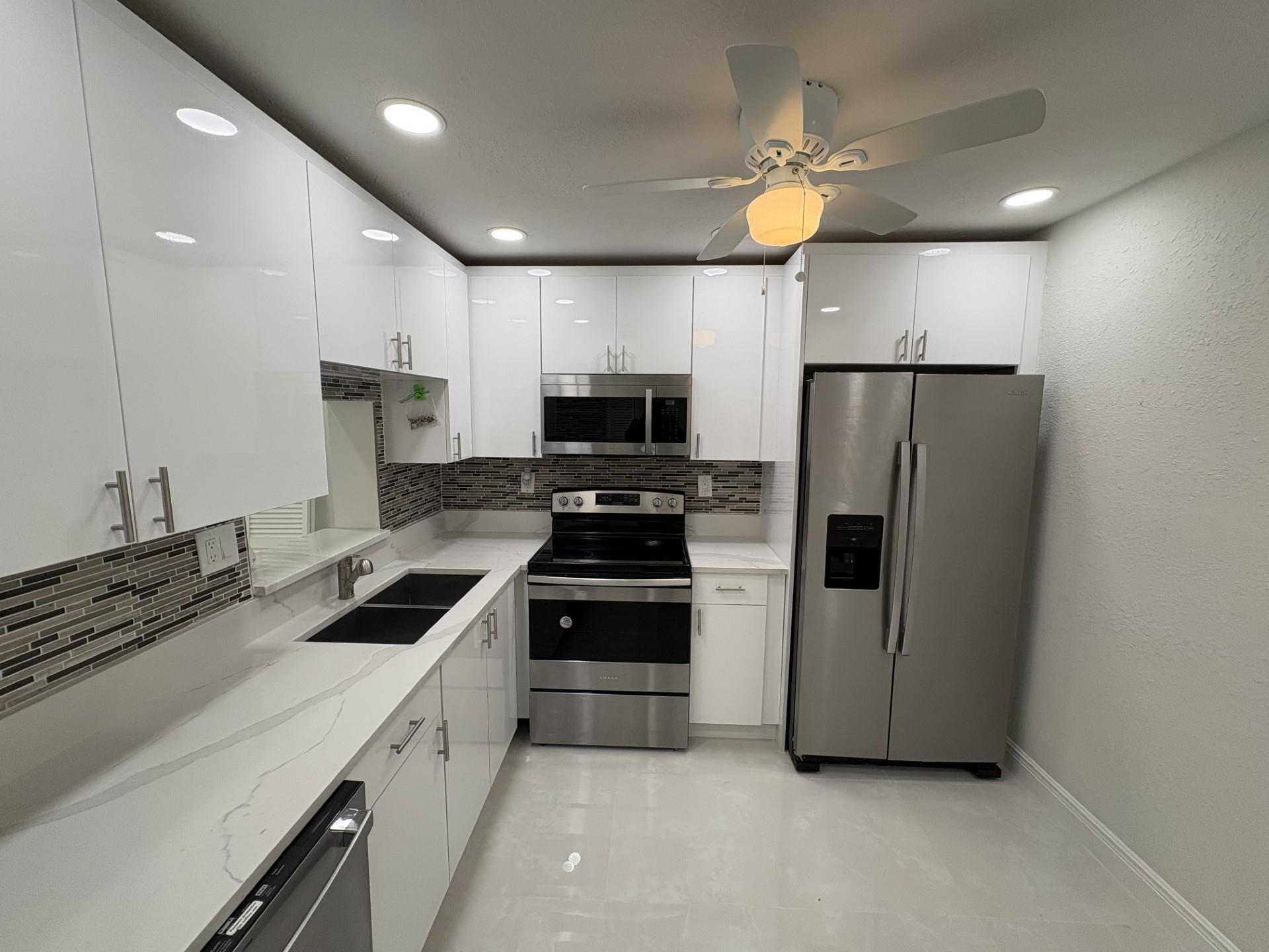 Homes for sale in Tamarac, FL | 7650 W Mcnab #118, Tamarac, FL 33321 | MLS# F10483630