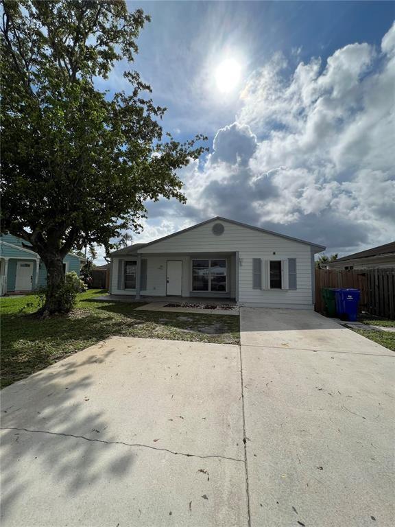 1721 Sw 83rd Ter Miramar FL 33025 | F10483796