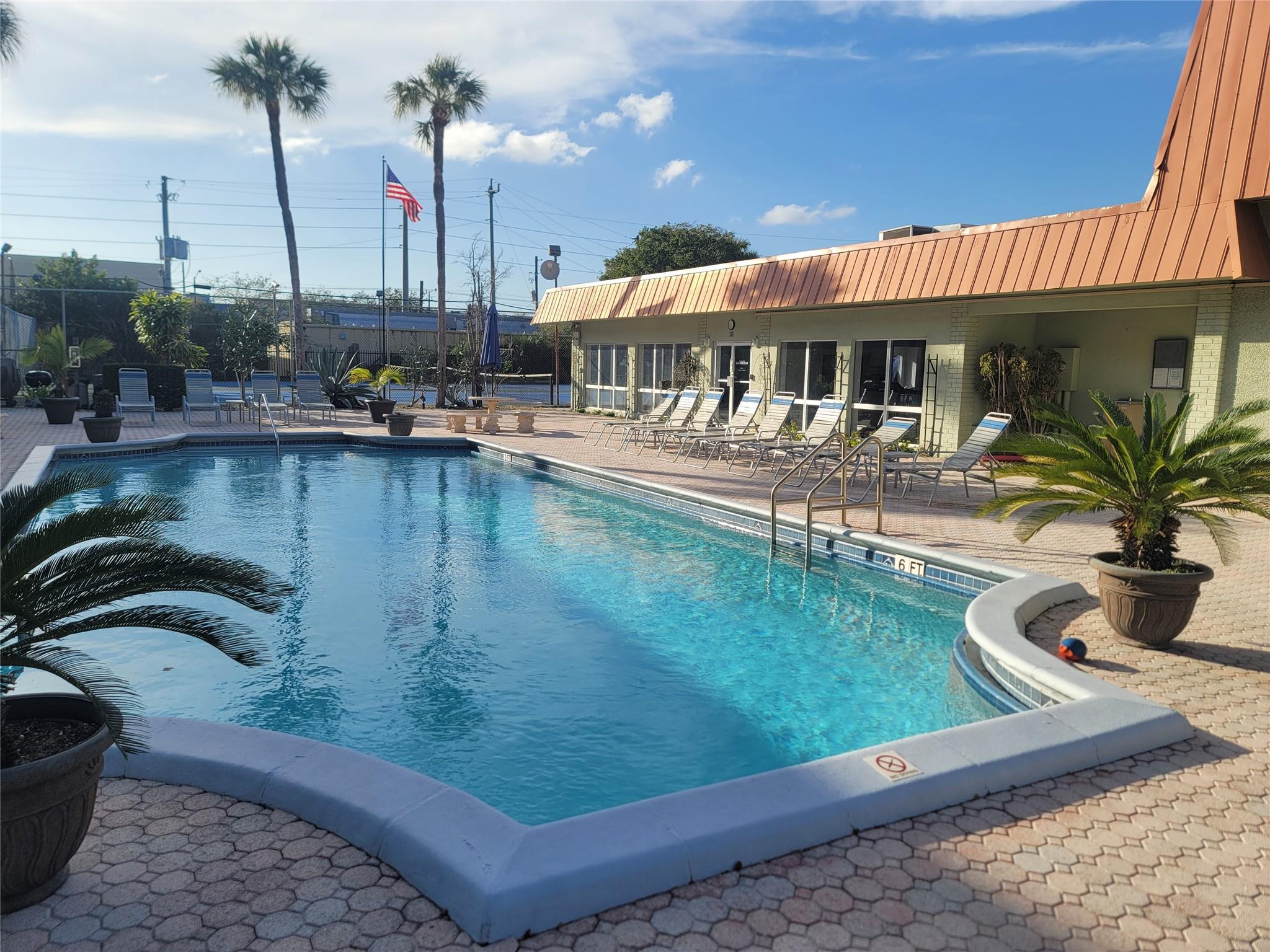 Homes for sale in Oakland Park, FL | 805 W Oakland Park Blvd #E7, Oakland Park, FL 33311 | MLS# F10483711