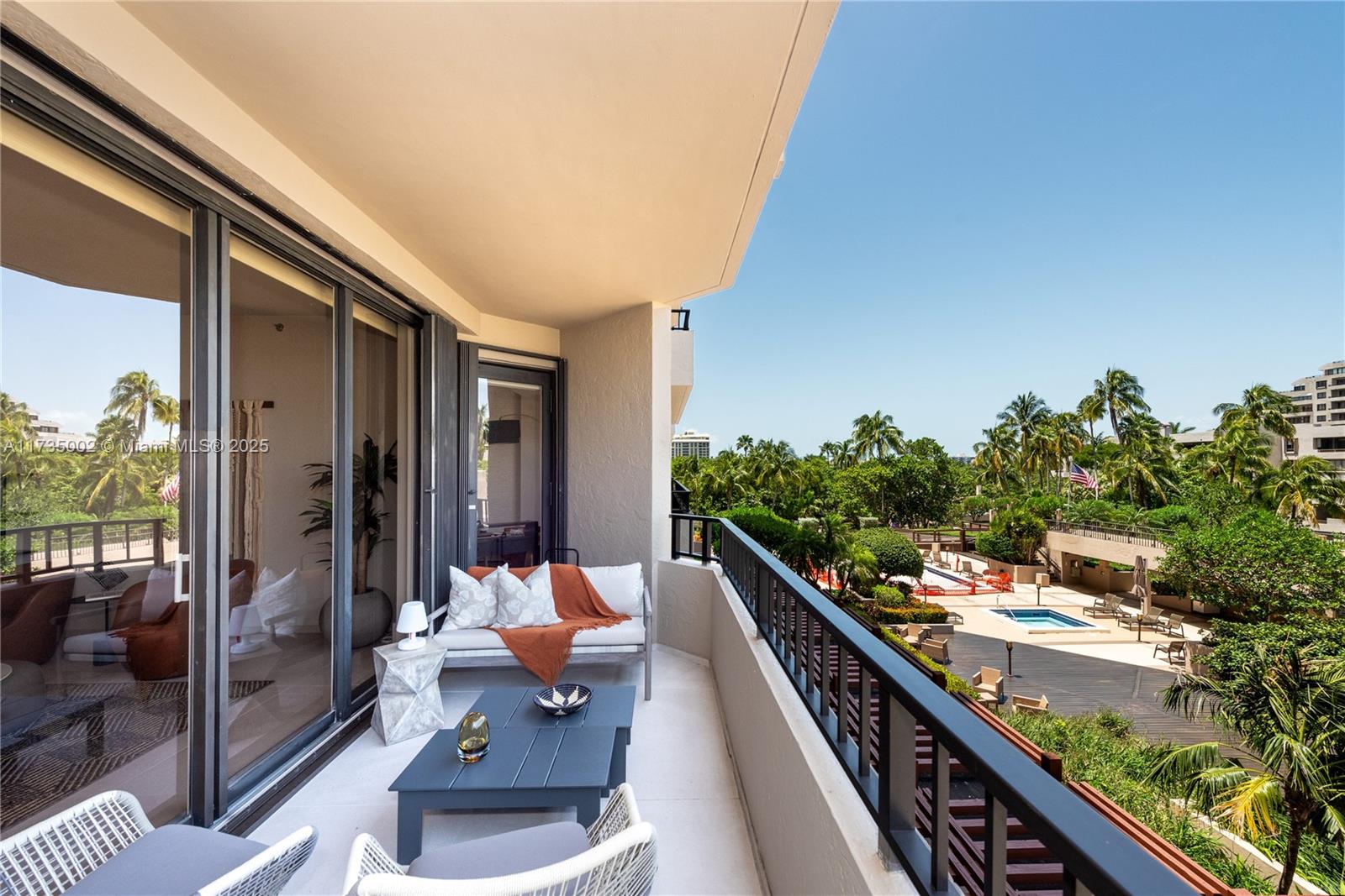 251 Crandon Blvd #306, Key Biscayne FL 33149