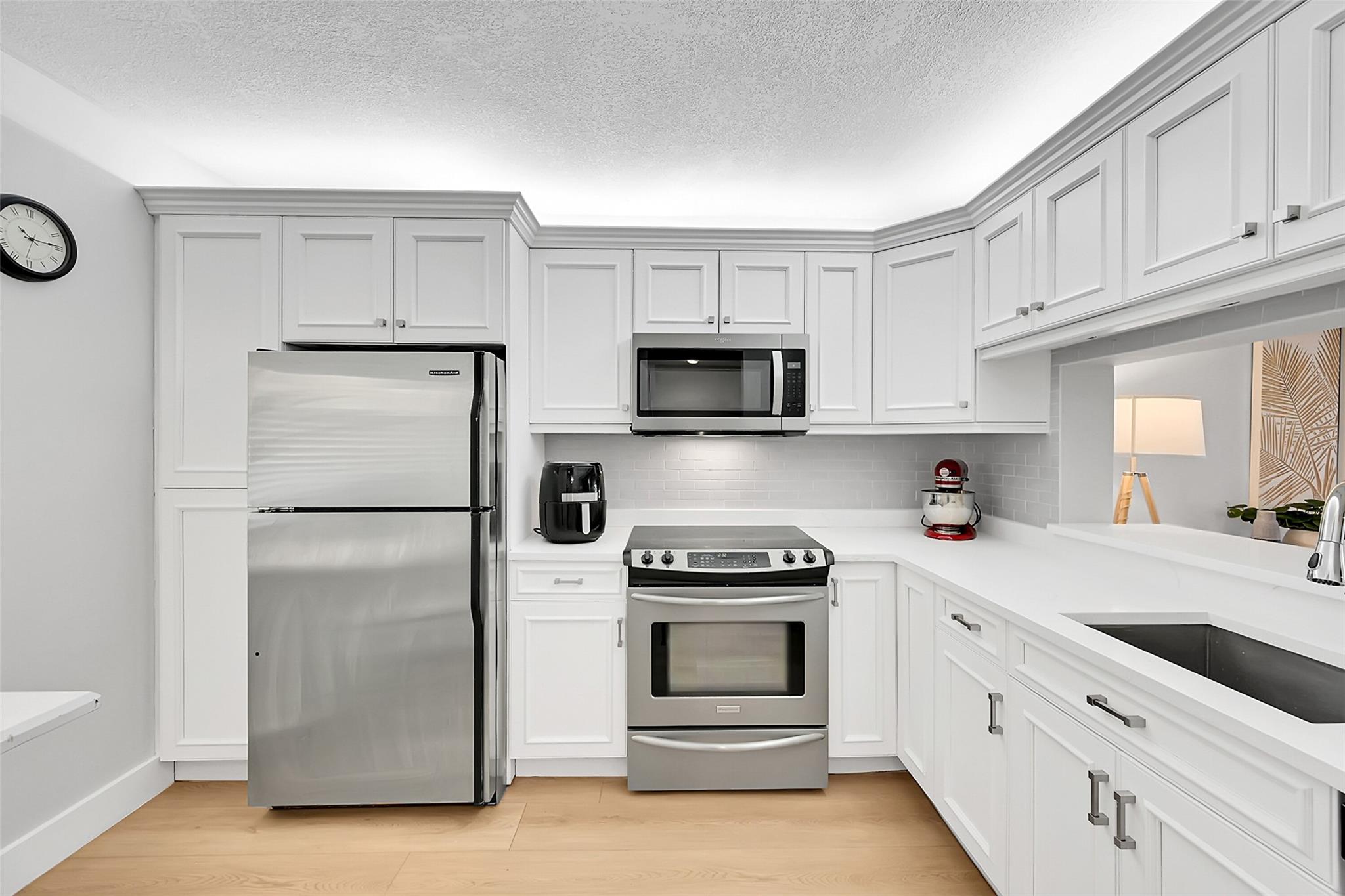 Homes for sale in Coconut Creek, FL | 2660 Carambola Cir #202, Coconut Creek, FL 33066 | MLS# F10482954