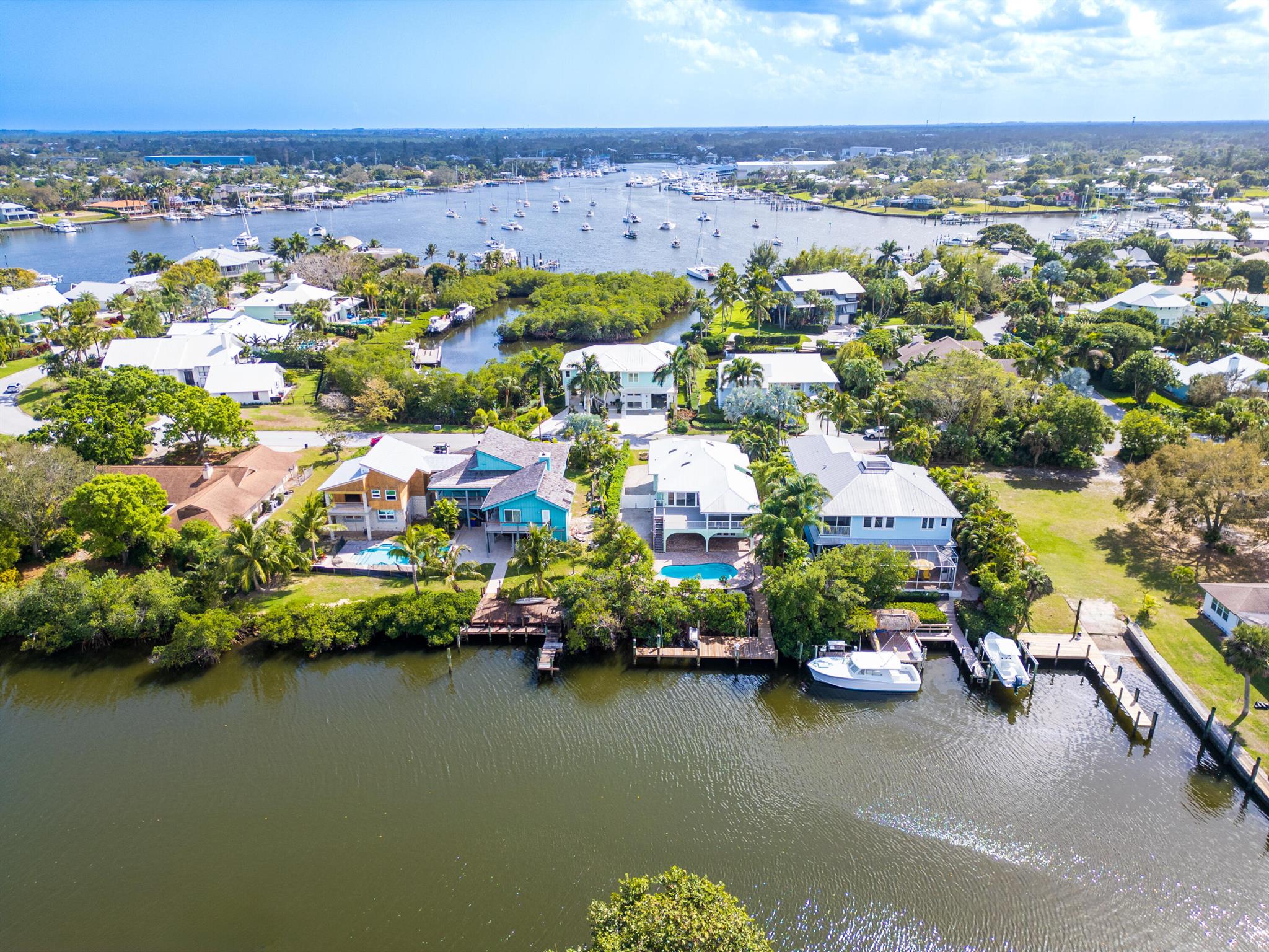 Homes for sale in Stuart, FL | 4239 Se Whiticar Way, Stuart, FL 34997 | MLS# R11057742