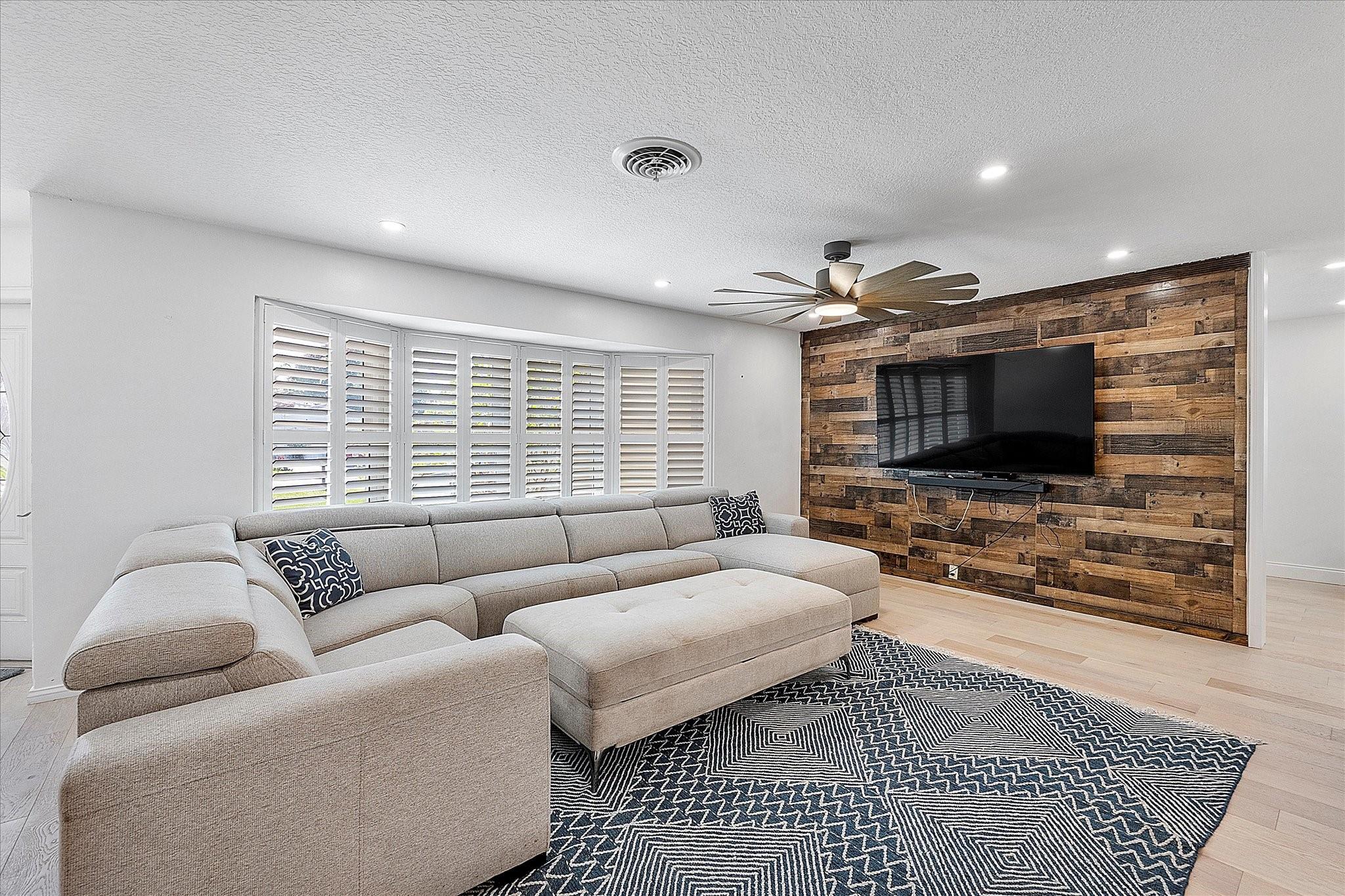 4980 Sw 8th Ct Margate FL 33068 | F10484102