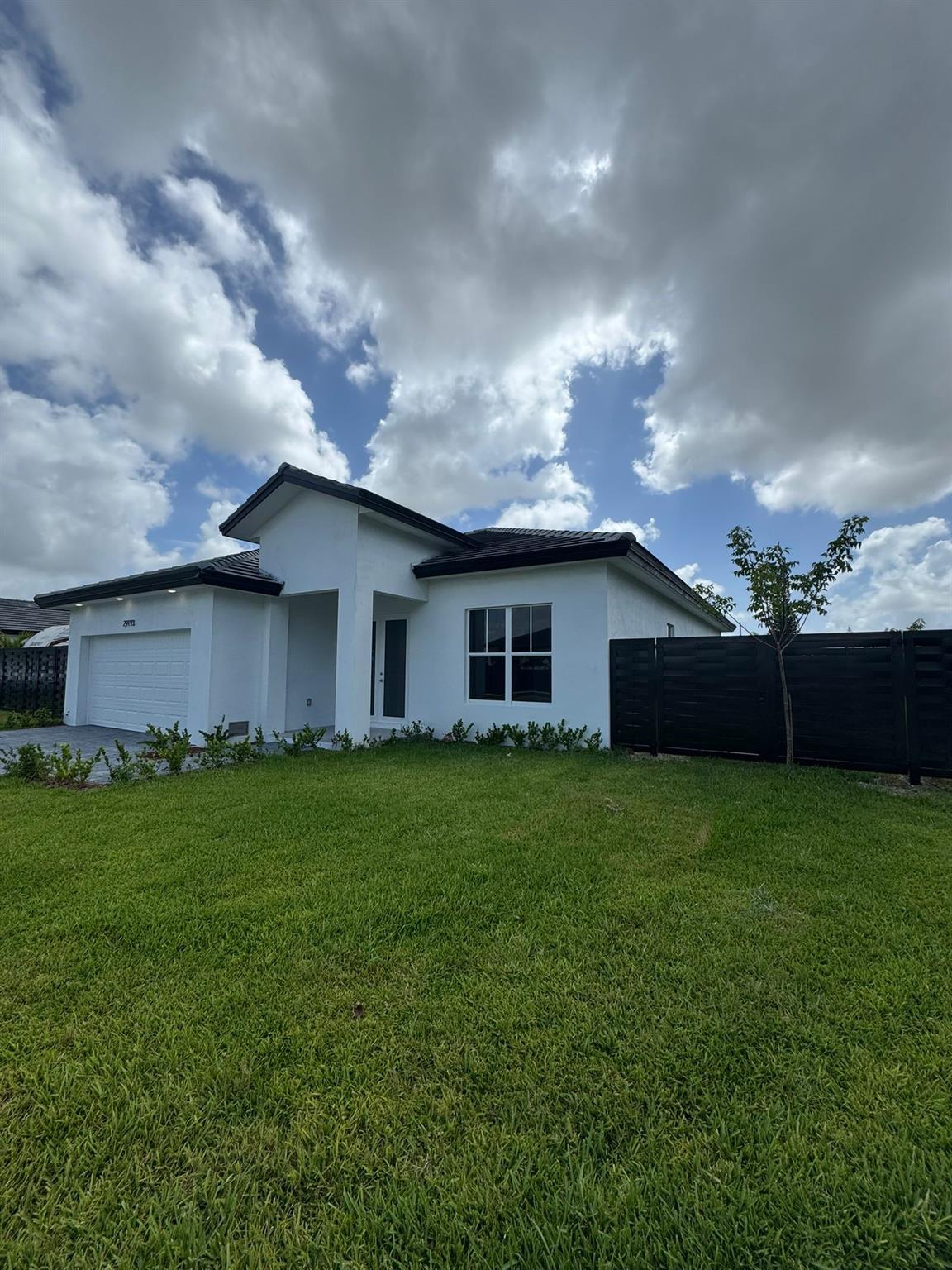 Homes for sale in Homestead, FL | 29193 Sw 166 Ave, Homestead, FL 33030 | MLS# F10484372