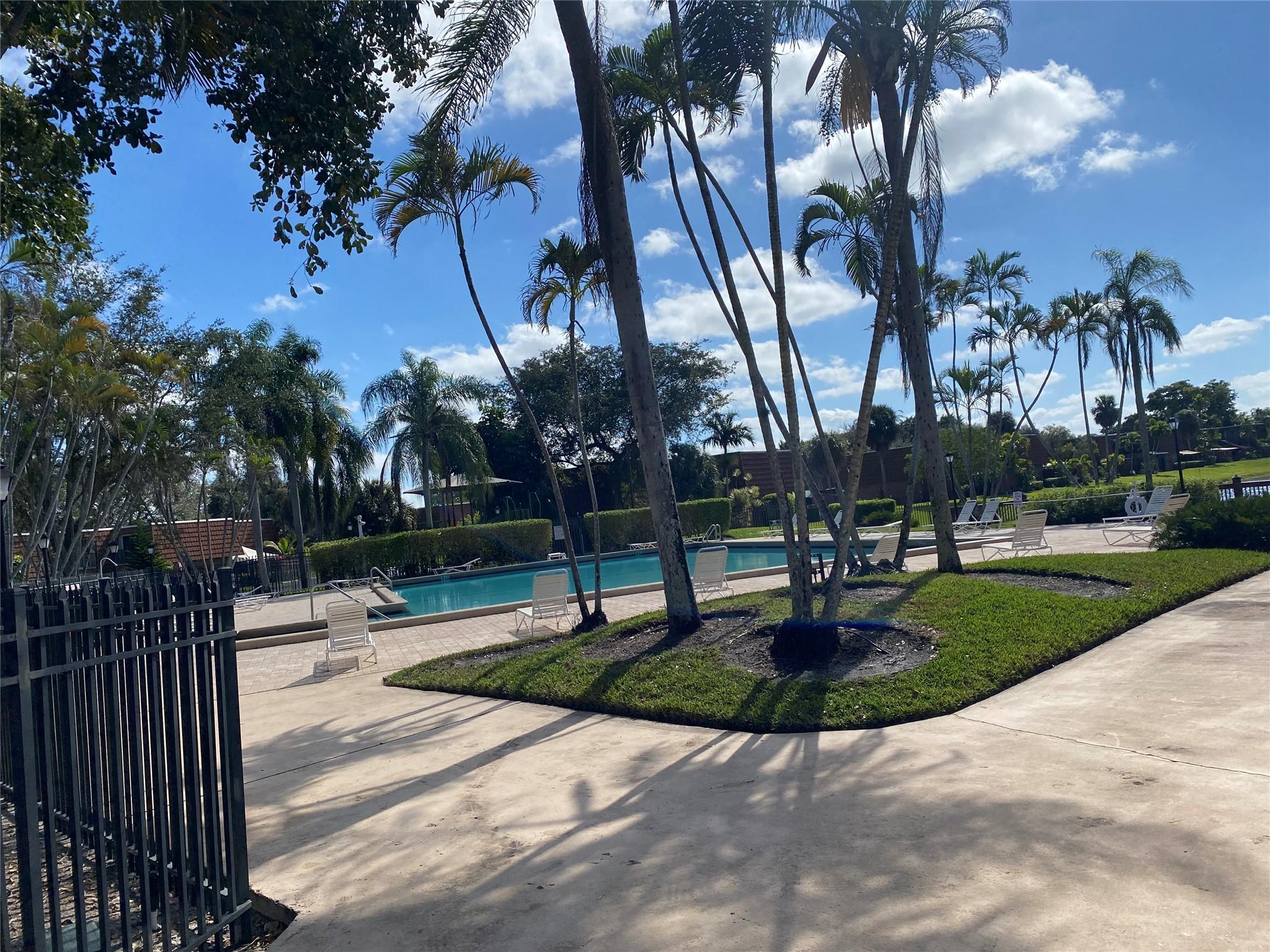 Homes for sale in Davie, FL | 1301 Sw 120Th Way #0, Davie, FL 33325 | MLS# F10484394