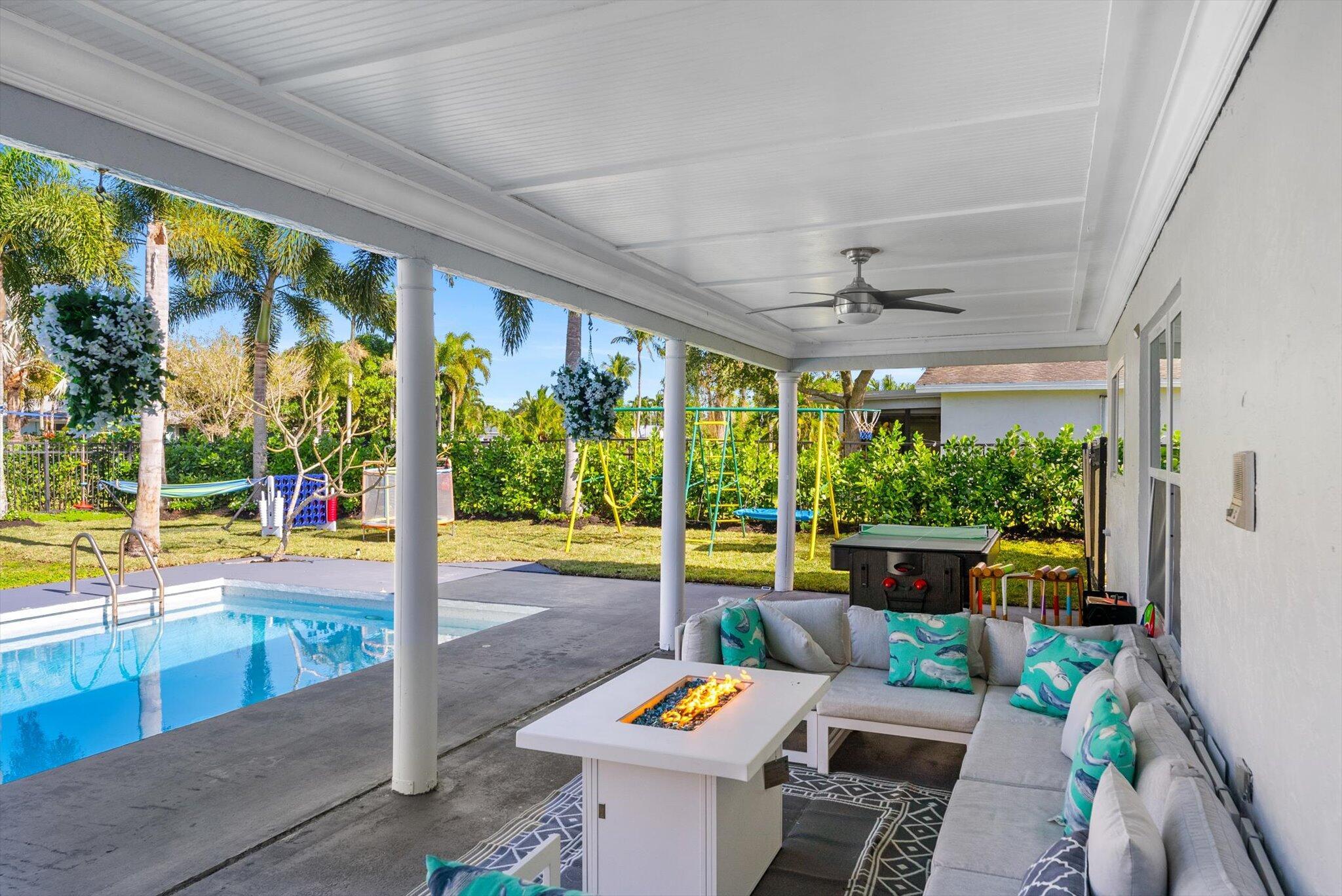 11647 Anhinga Drive Wellington FL 33414 | R11058330