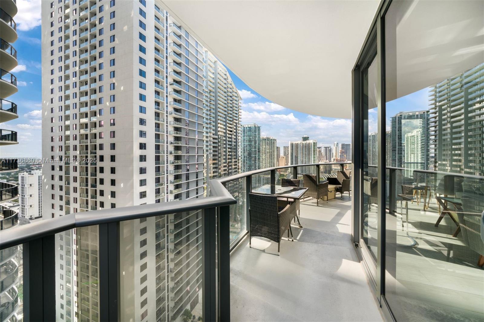 45 SW 9th St #2608, Miami FL 33130