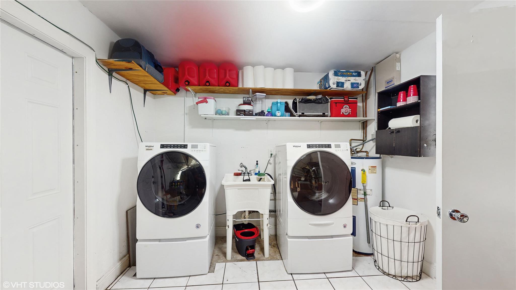 Garage- Laundry