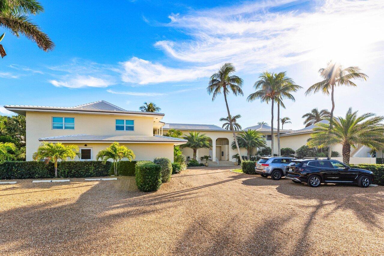 Homes for sale in Gulfstream, FL | 200 Little Club Road #10, Gulfstream, FL 33483 | MLS# R11058533