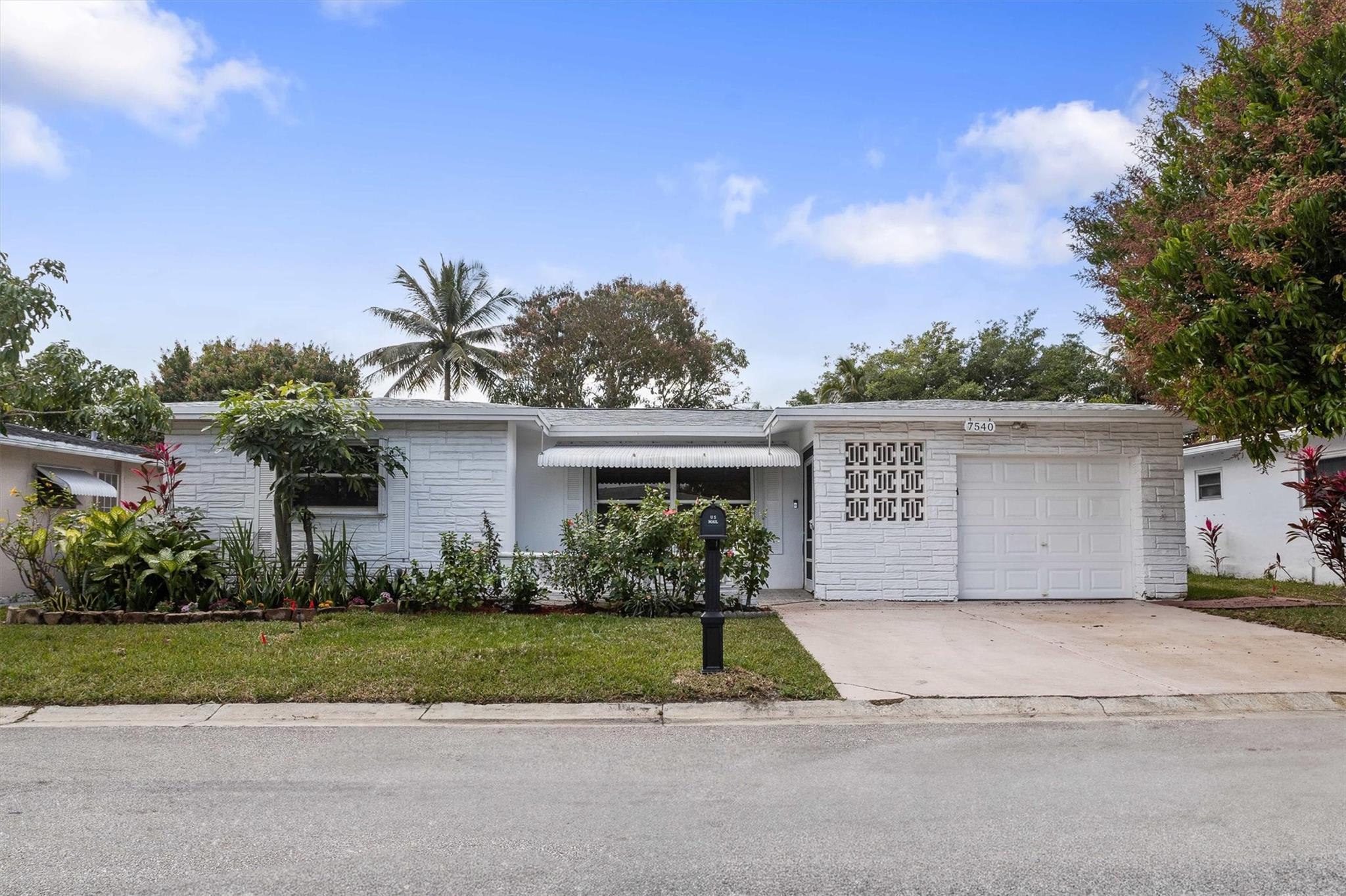 7540 Nw 6th Ct Margate FL 33063 | F10484697