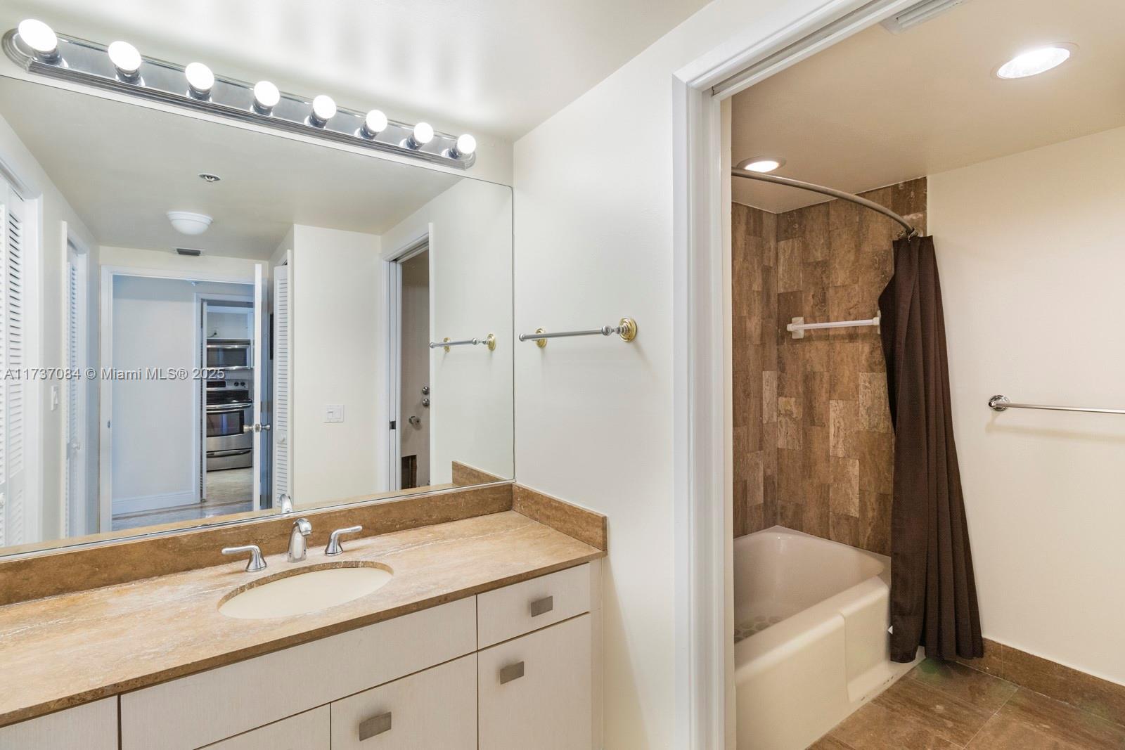 1581 Brickell Ave #1408, Miami FL 33129