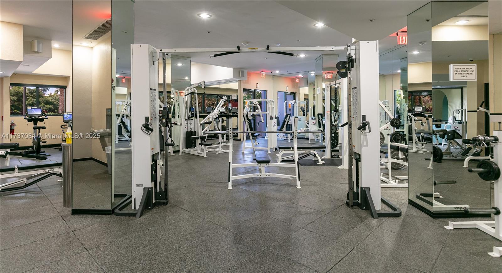 1581 Brickell Ave #1408, Miami FL 33129