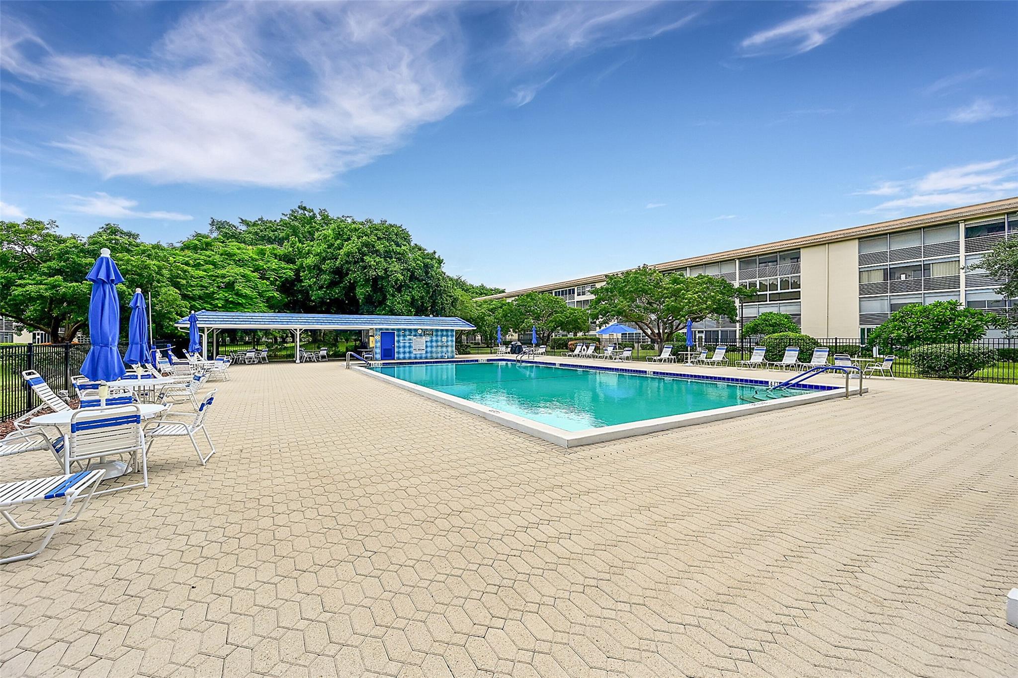 Homes for sale in Coconut Creek, FL | 2504 Antigua Ter #J3, Coconut Creek, FL 33066 | MLS# F10484736