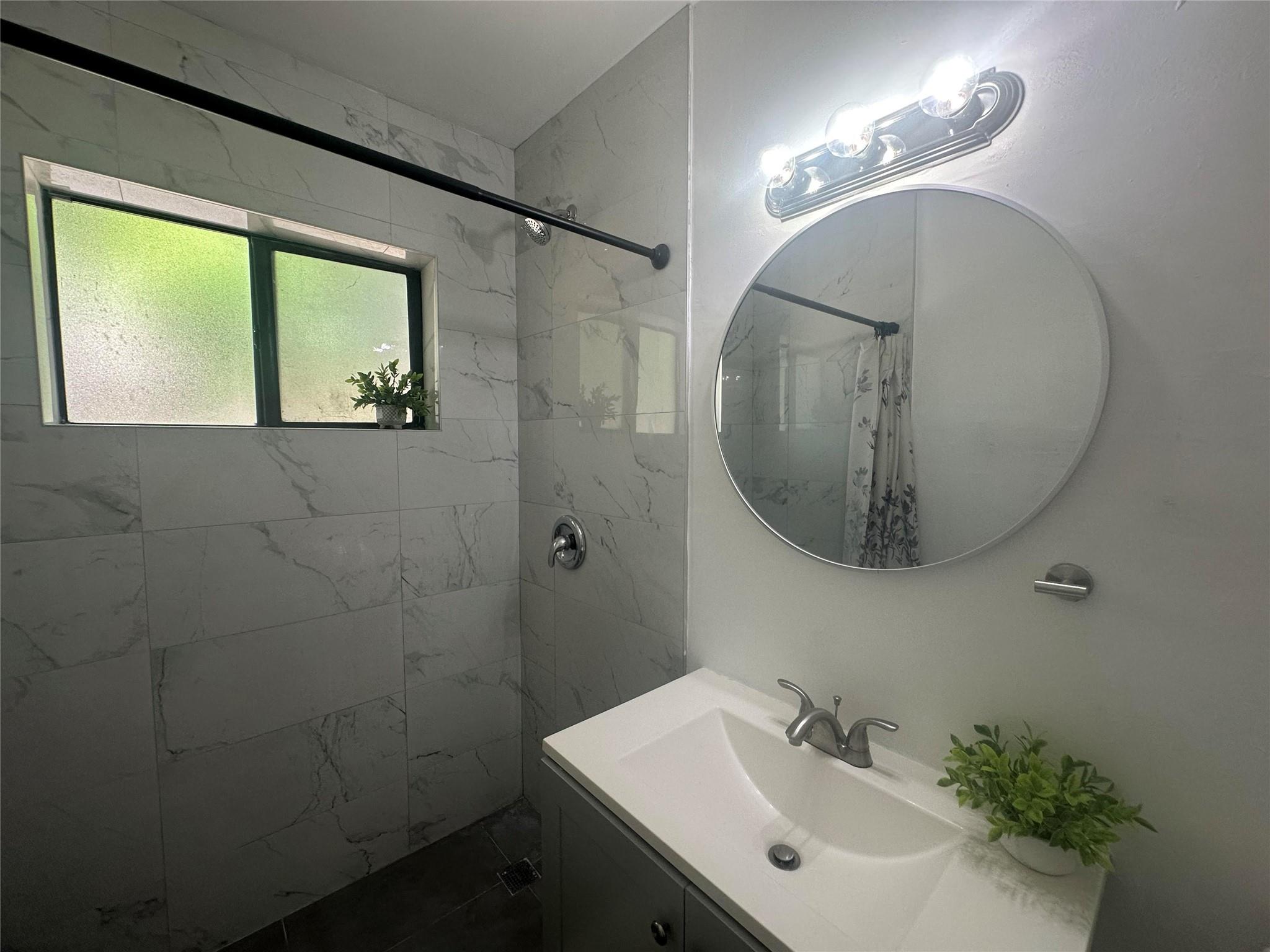 Binstock Sub 2 26-4 B