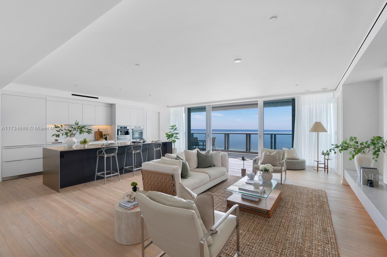 Condo for Sale in Miami Beach, FL