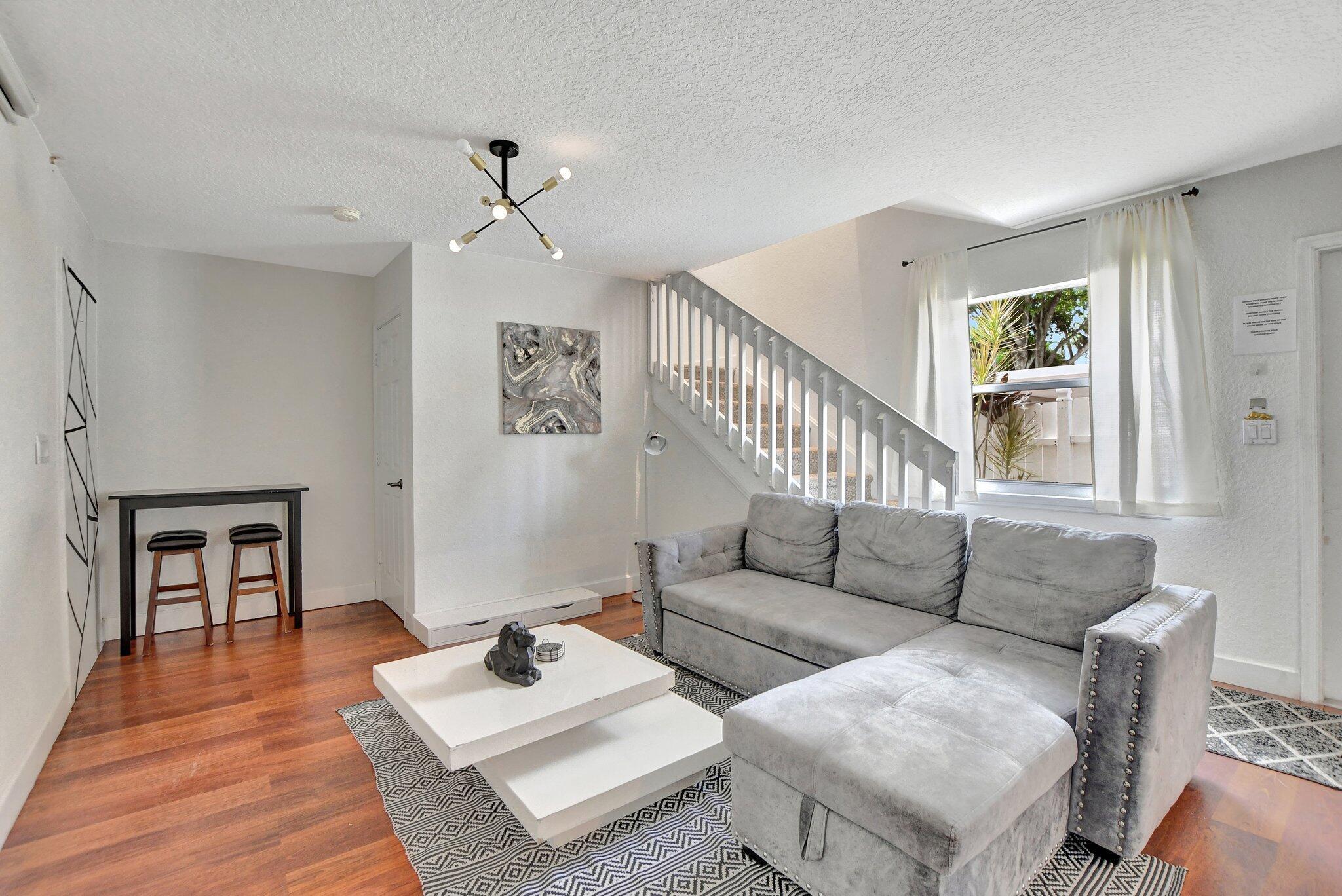 8176 Scenic Turn Boca Raton FL 33433 | R11058824