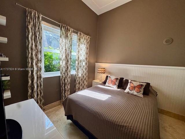 19900 E Country Club Dr #120, Aventura FL 33180