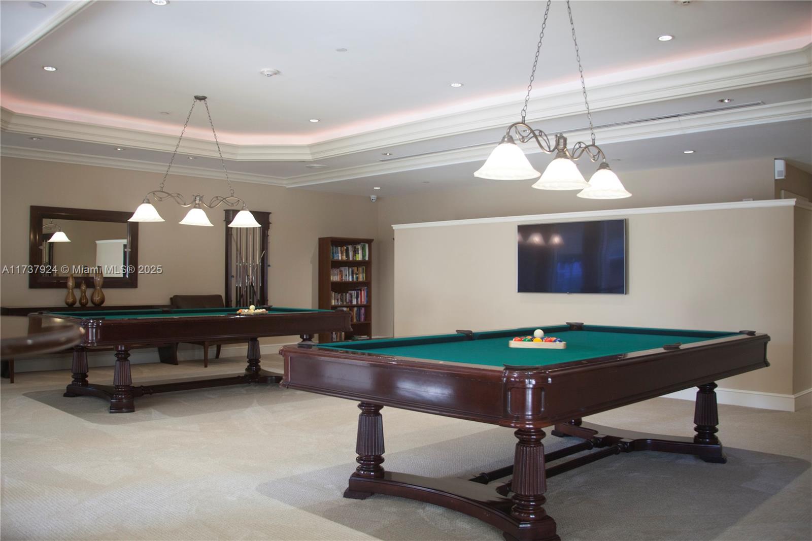 19900 E Country Club Dr #120, Aventura FL 33180