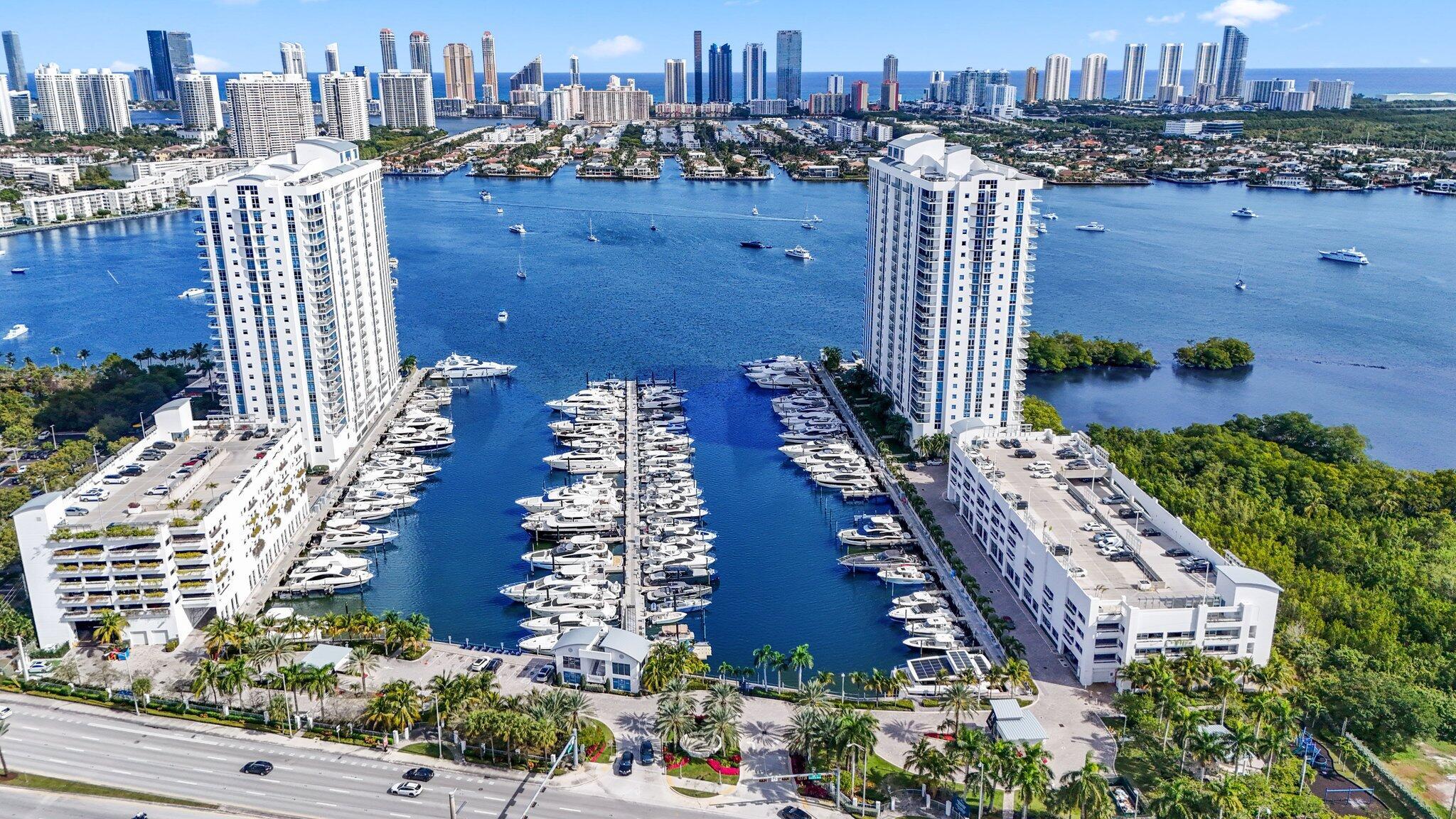 Apartamento en Venta en North Miami Beach, FL
