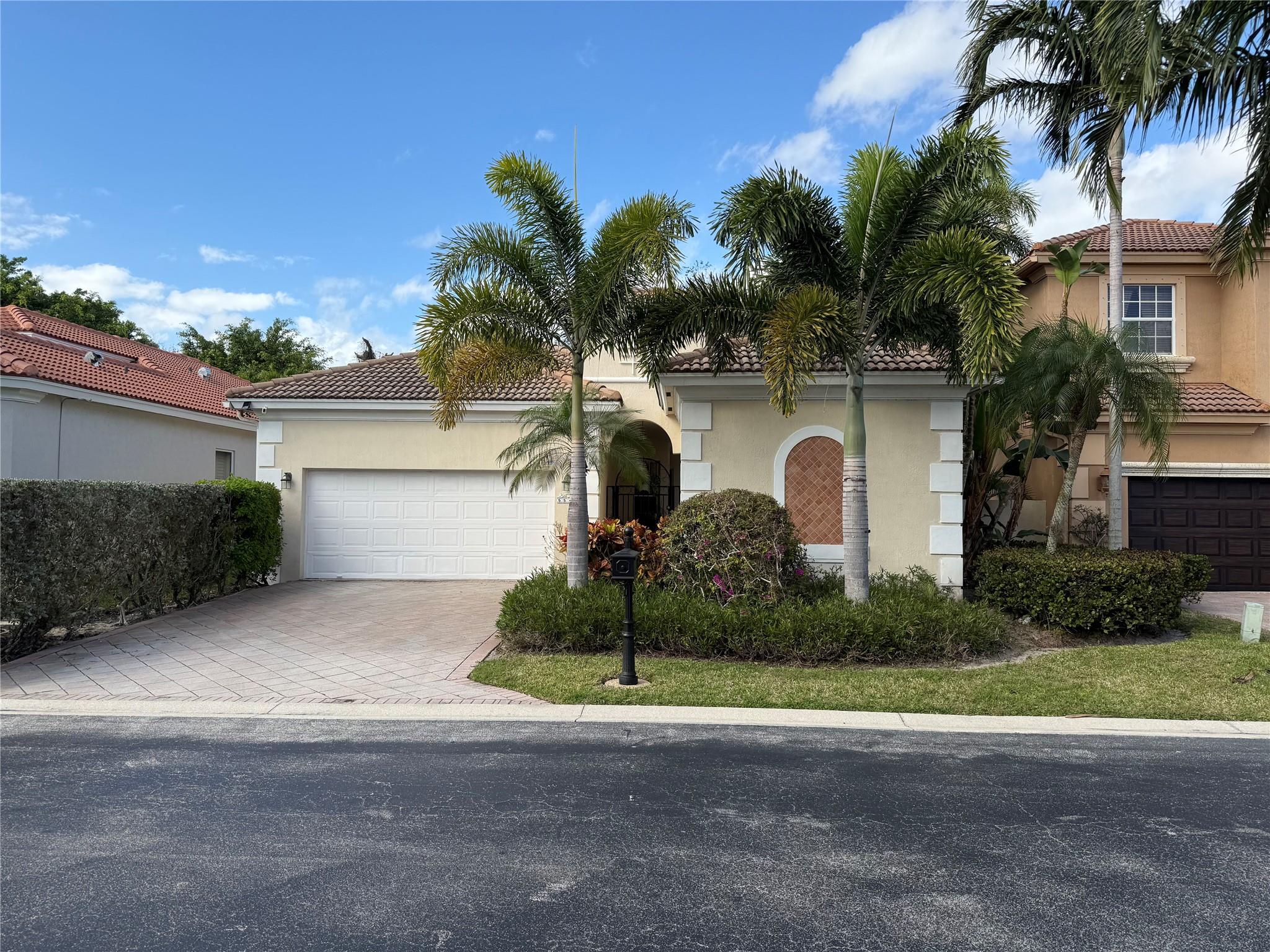 5545 Via De La Plata Cir Delray Beach FL 33484 | F10485042
