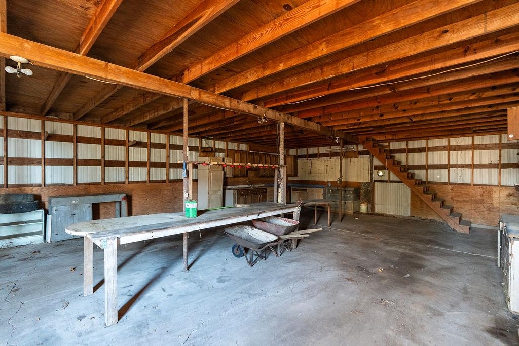 303 & 301 Miller Rd