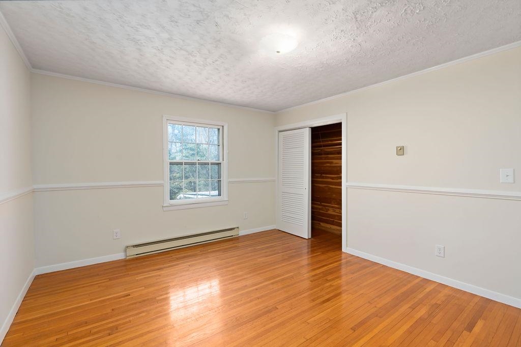 303 & 301 Miller Rd